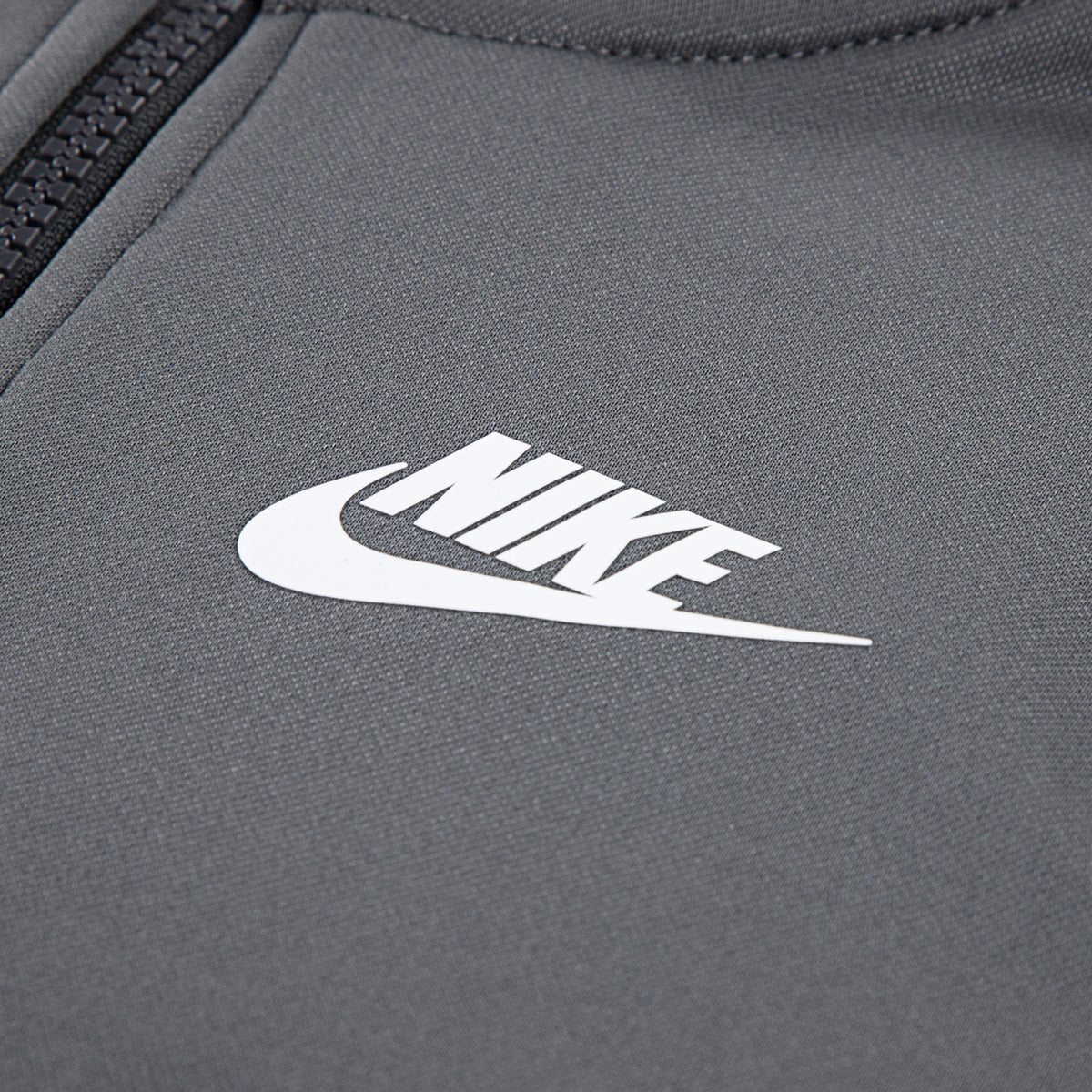 NIKE Anthracite Lifestyle Essnetials