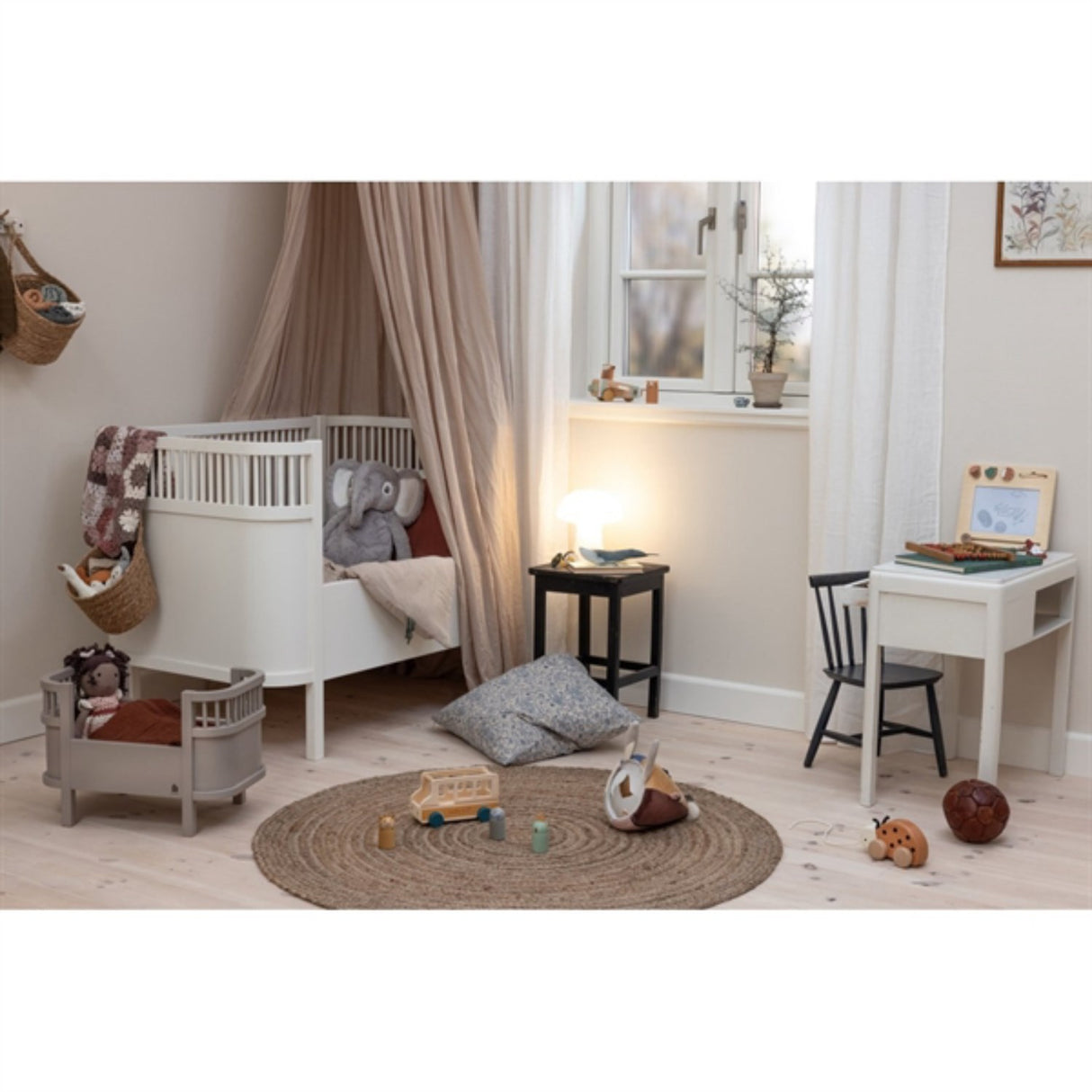 Sebra White Bed Baby & Junior