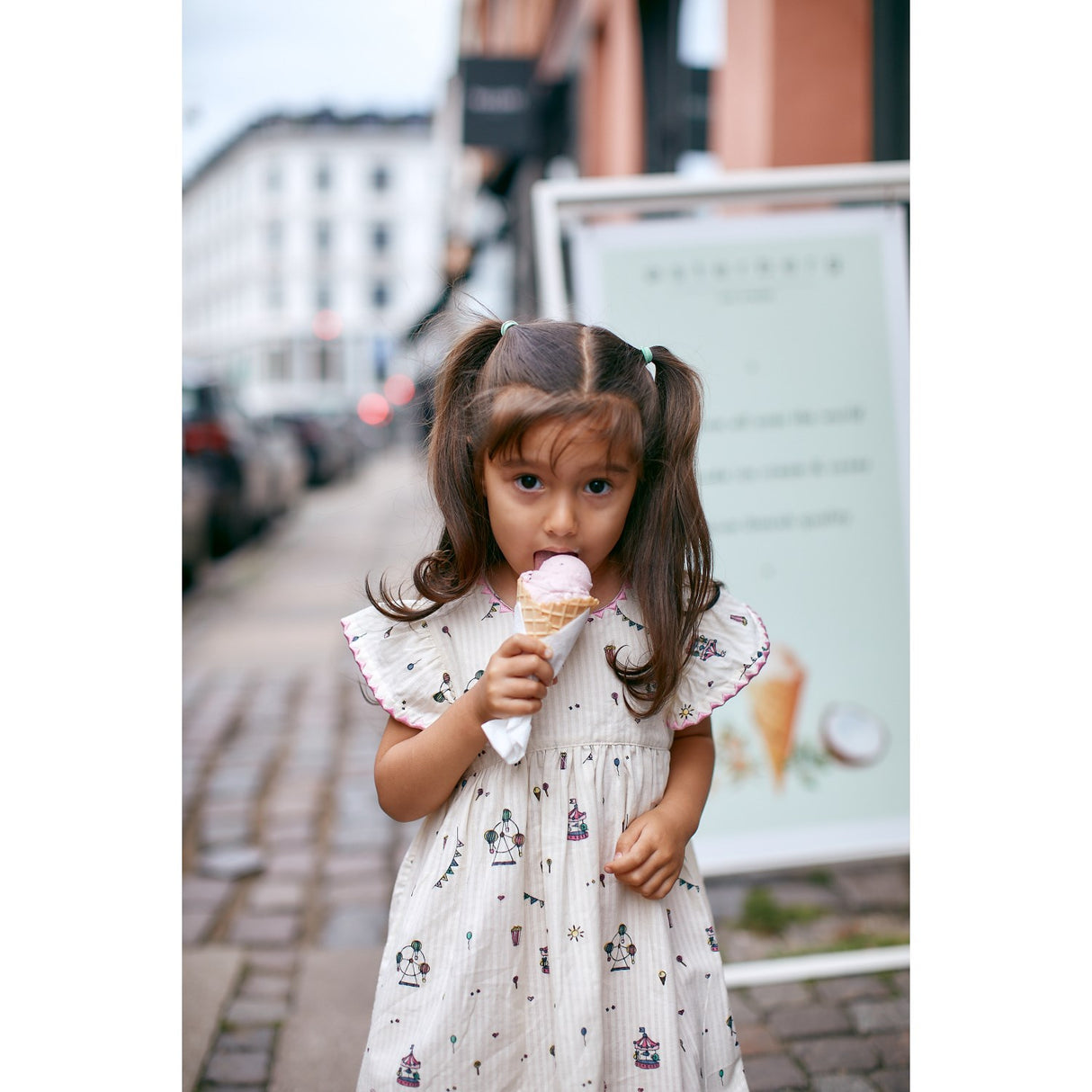 Copenhagen Colors Cream Tivoli Print Printed Dress W. Ruffle Sleeves