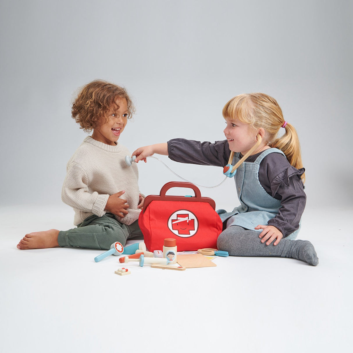 Tender Leaf Medical Bag