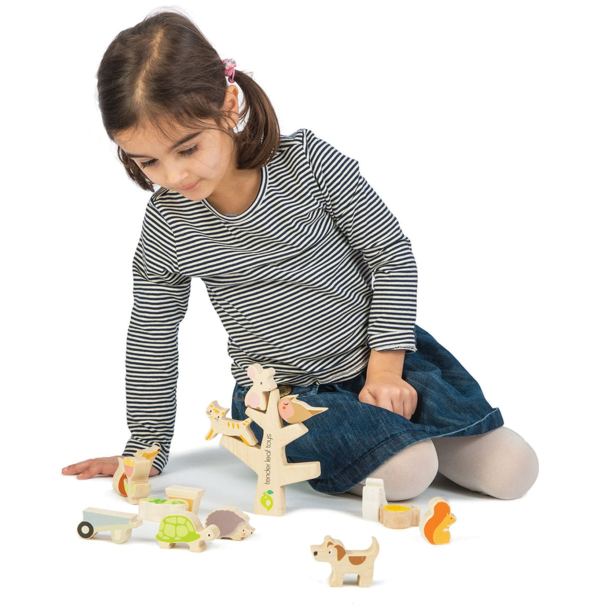 Tender Leaf Stable Animals - The garden