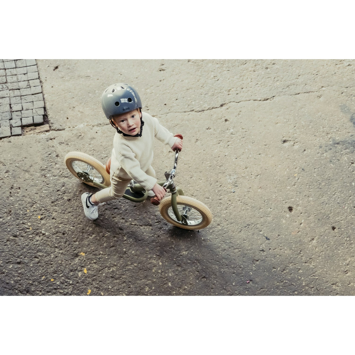 Trybike in steel, 2 wheels, Vintage Green