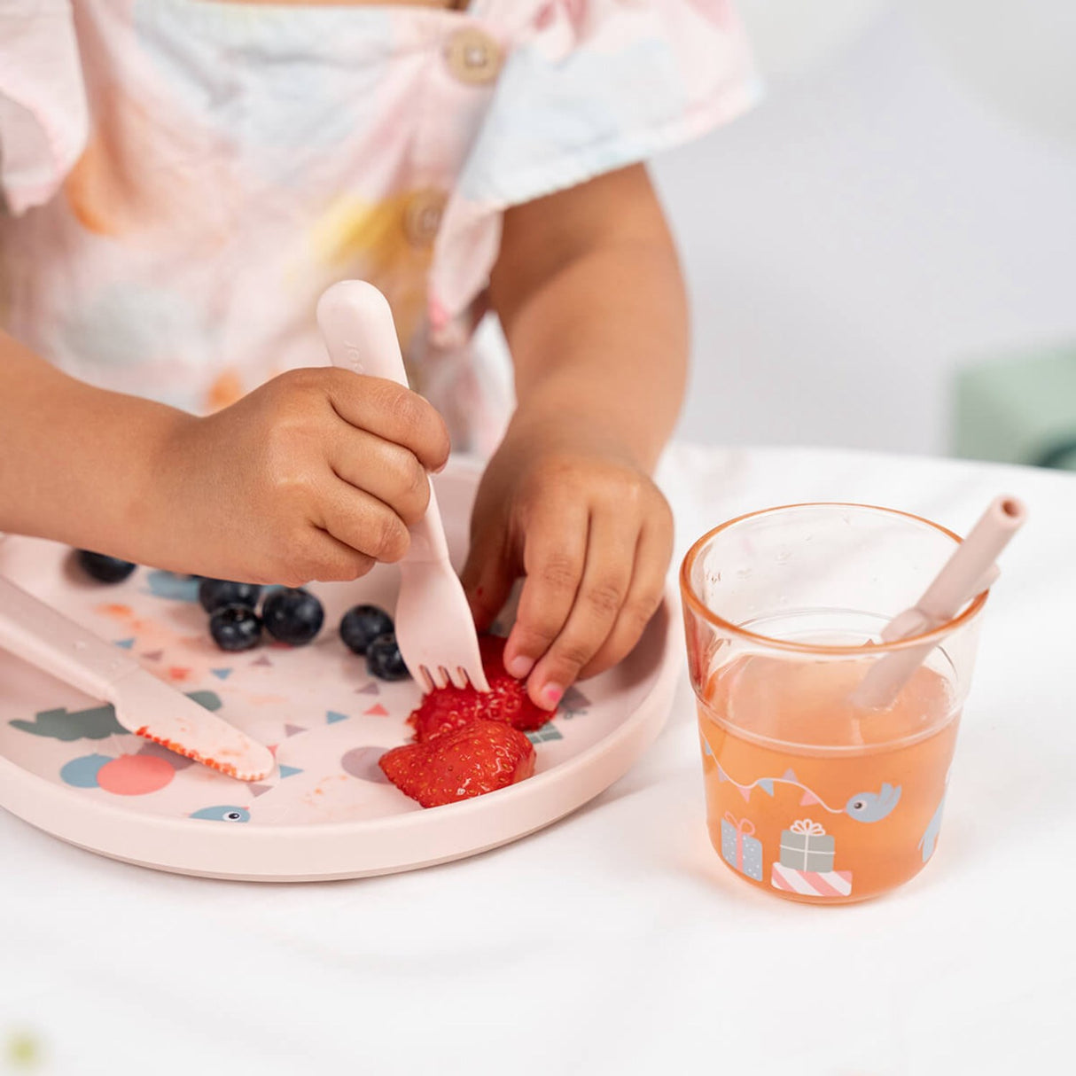 DonebyDeer Powder Foodie Dining Set Celebration