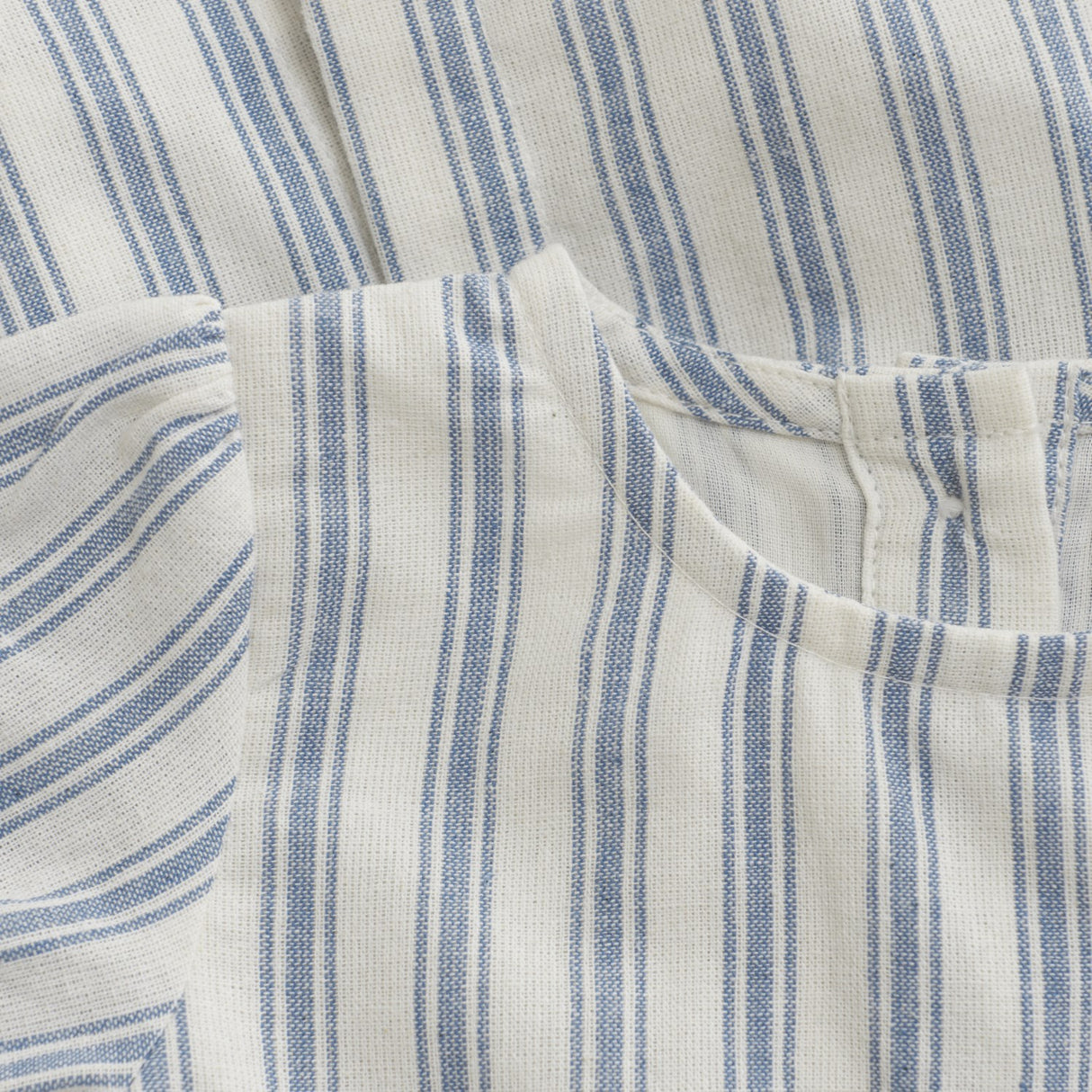 Huttelihut Quiet Harbor Dress Yd Stripe