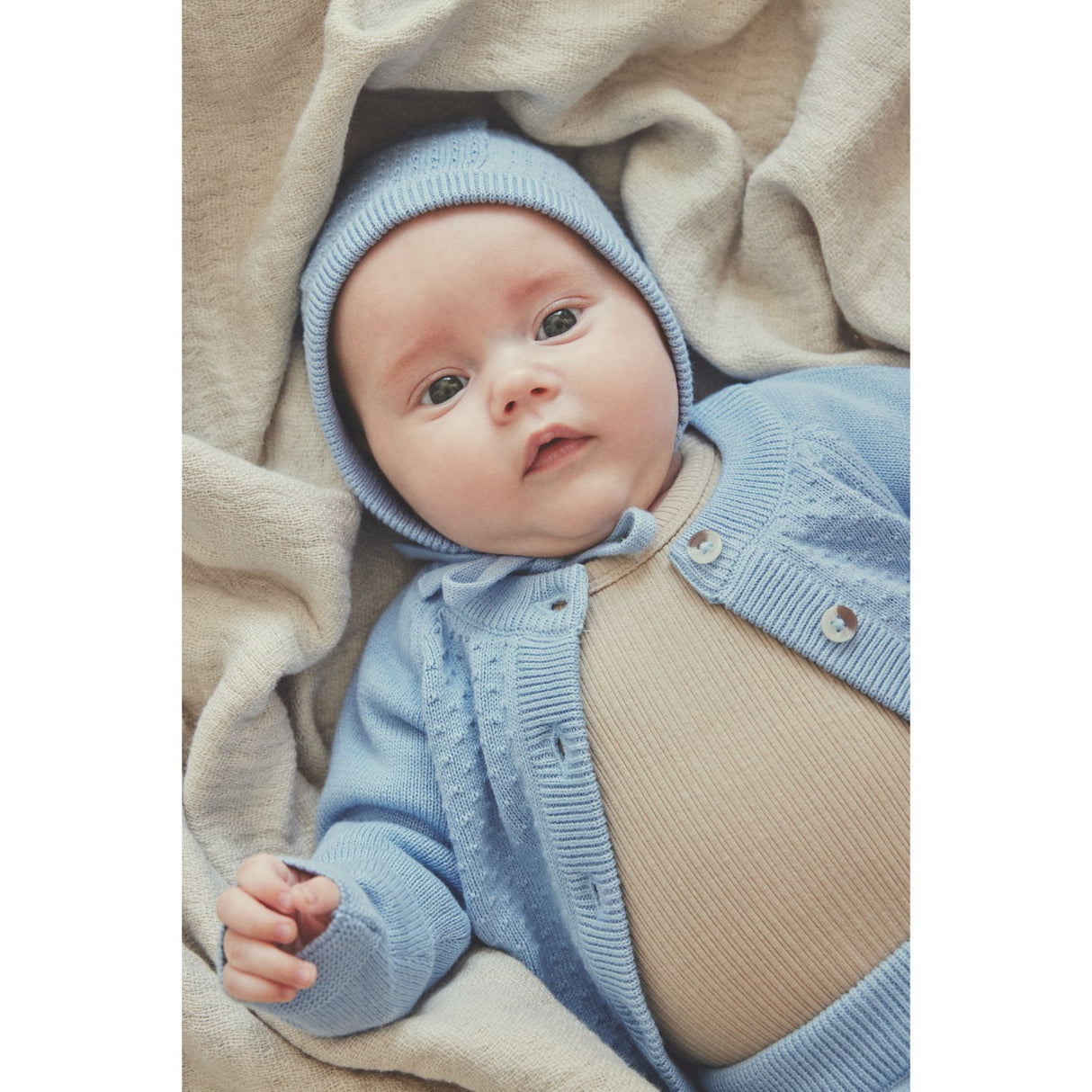 Huttelihut Soft Chambray Cardigan Knit