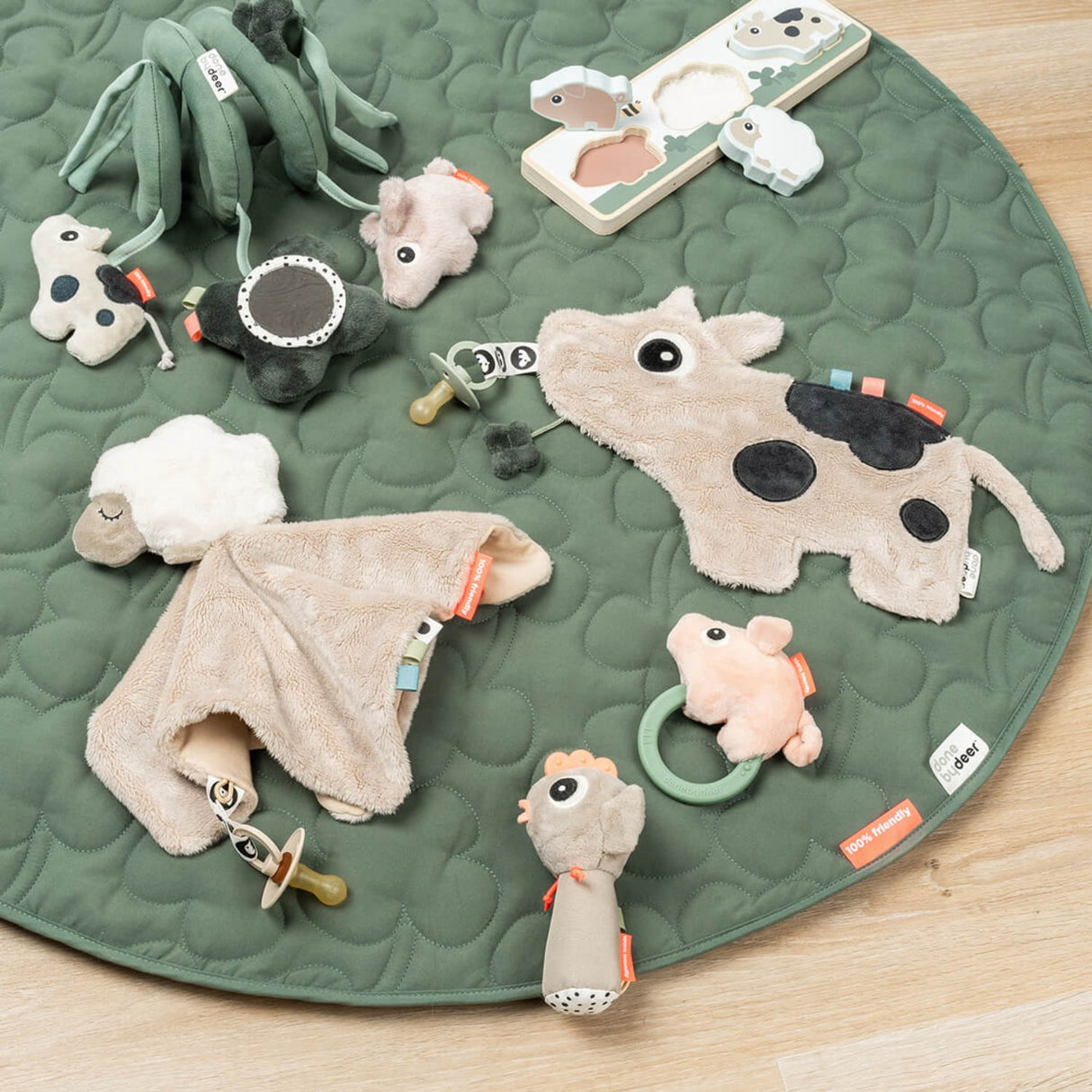 DonebyDeer Sand Cuddle Cloth Sheepy