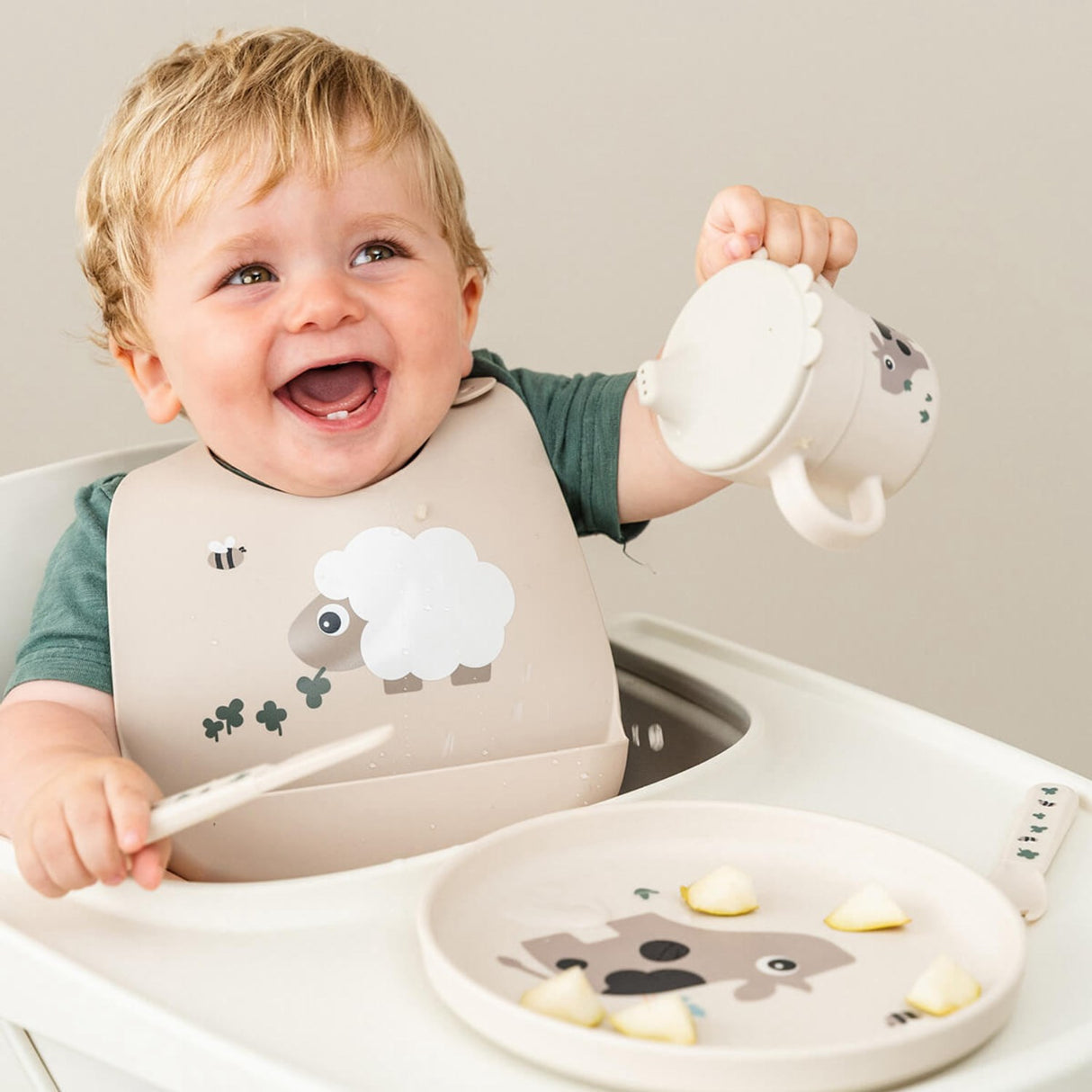 DonebyDeer Sand Silicone Bib Sheepy