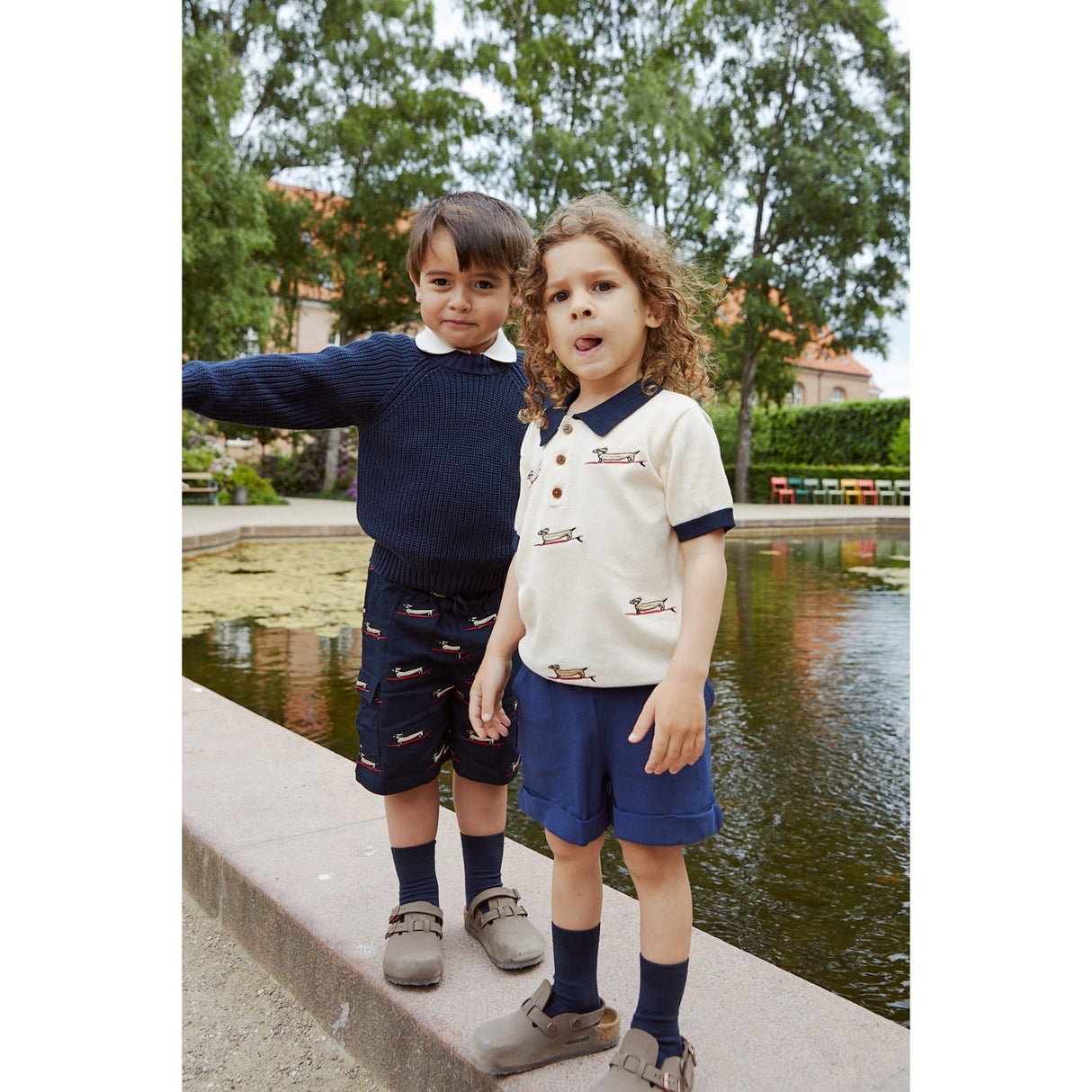 COPENHAGEN COLORS Navy w. Surfing Dog Twill Shorts