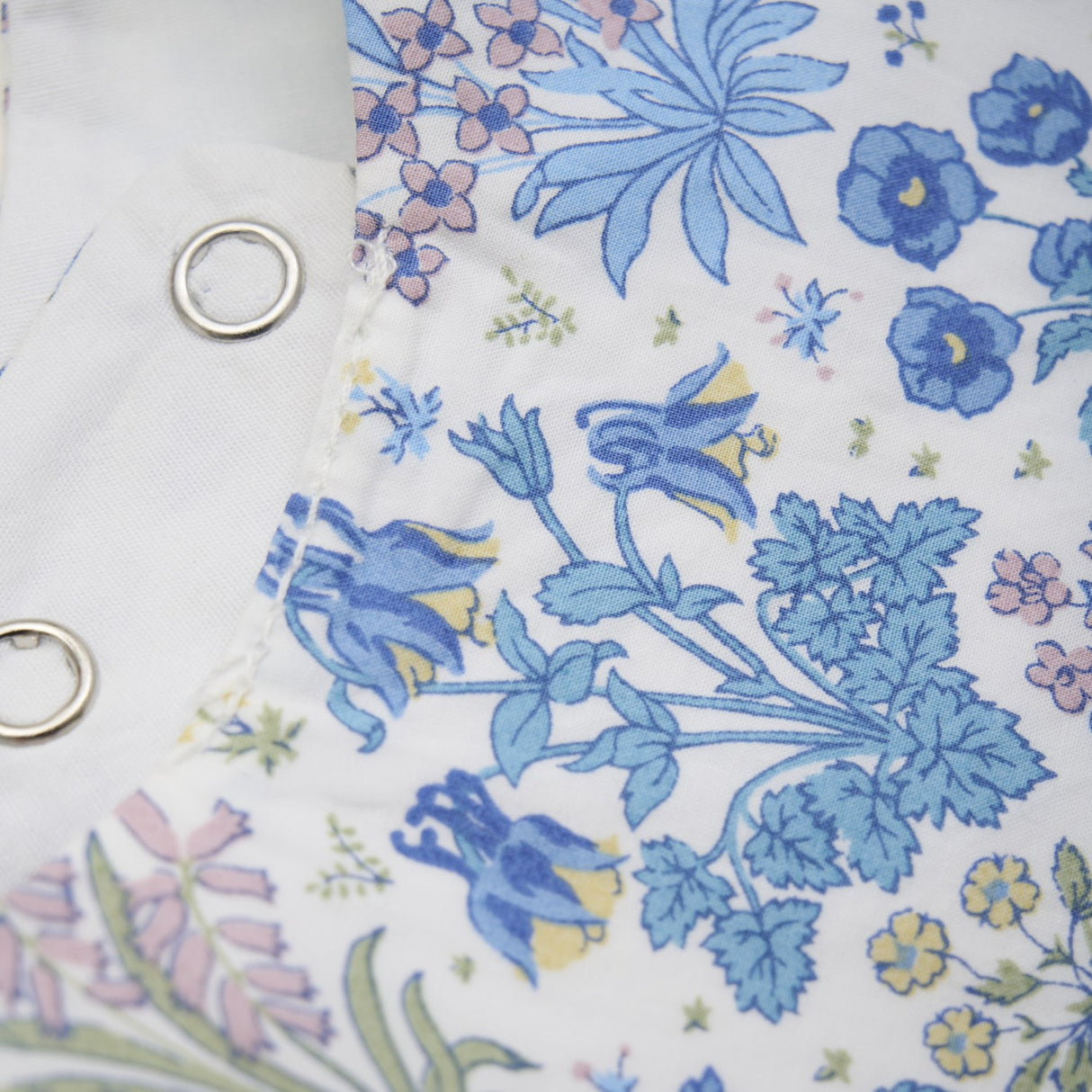 Huttelihut Soft Chambray Bib In Liberty Fabric