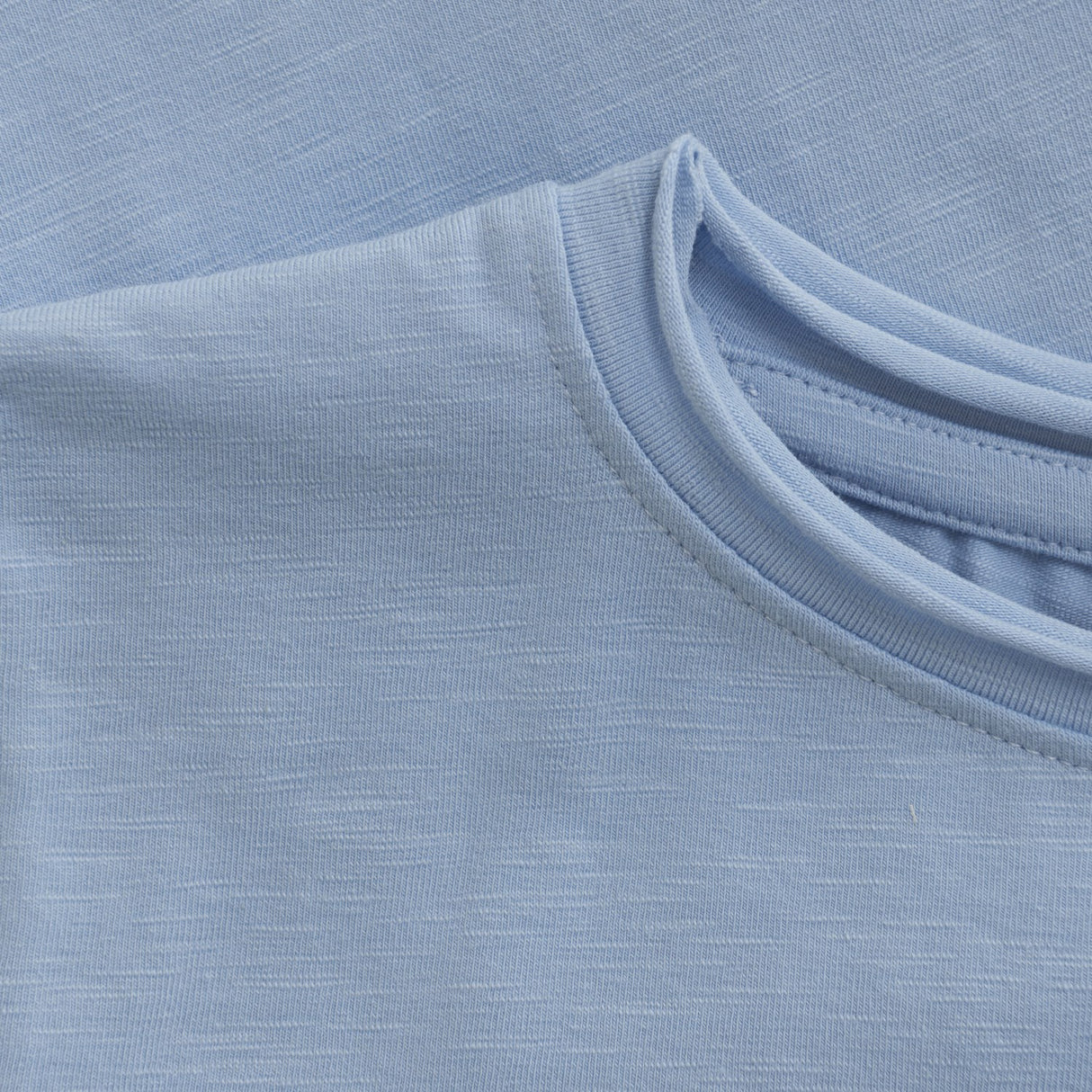 Huttelihut Soft Chambray T-Shirt