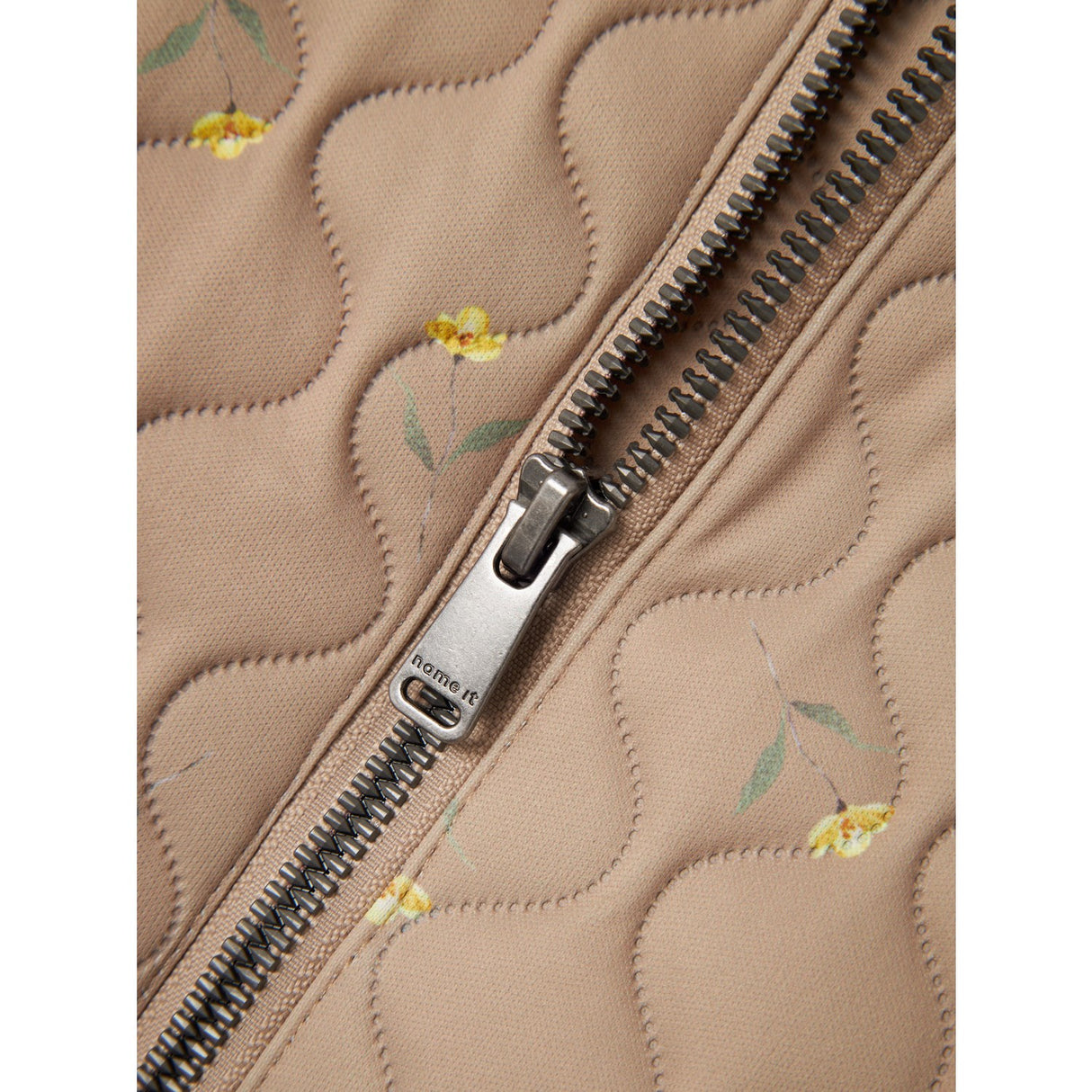 Name It Light Taupe Flower Moon Quilted Set AOP Fo