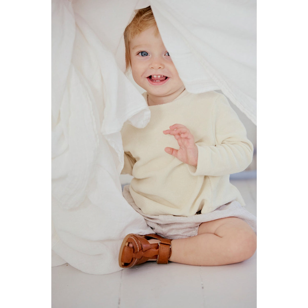 Angulus CAndnac Barnets Første Sandal Med Kontraststikninger