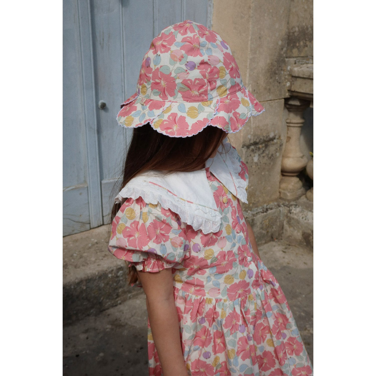 Konges Sløjd Fleur Anglaise Coeur Scallop Solhat GOTS