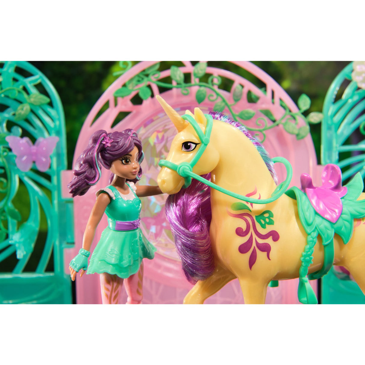 Unicorn Academy Ava & Leaf Stall Playset