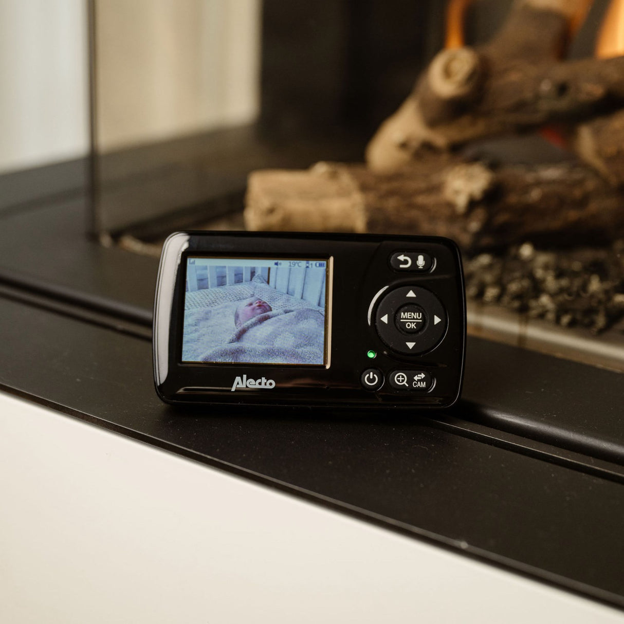 Alecto Baby Monitor With 2,4 Inch Camera