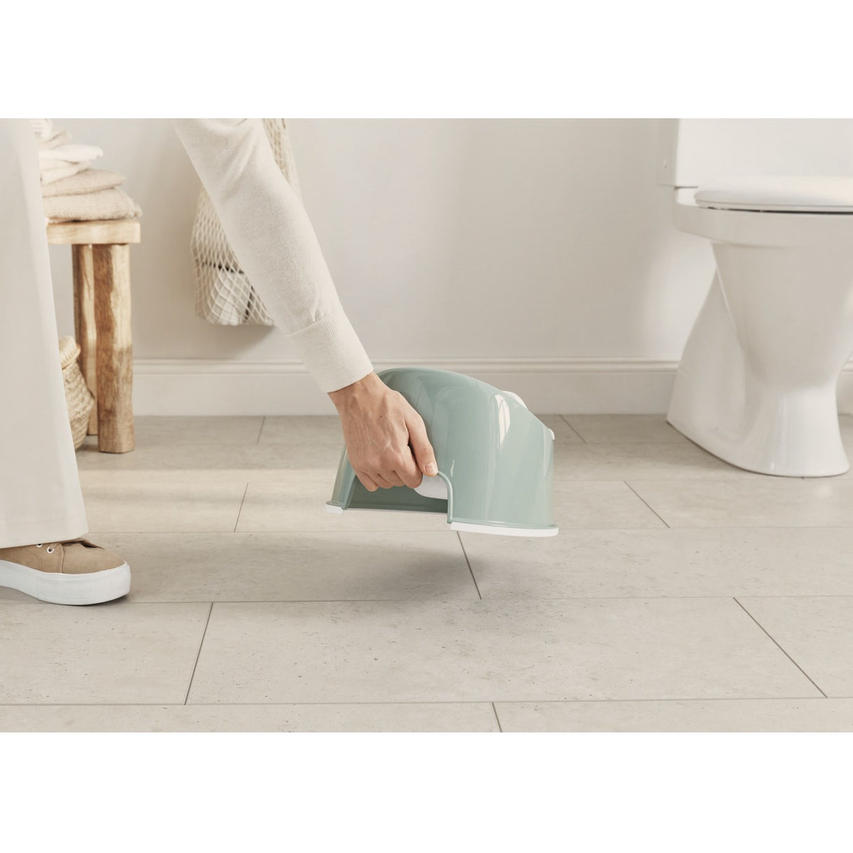 BabyBjörn Grey Green/White Smart Potty