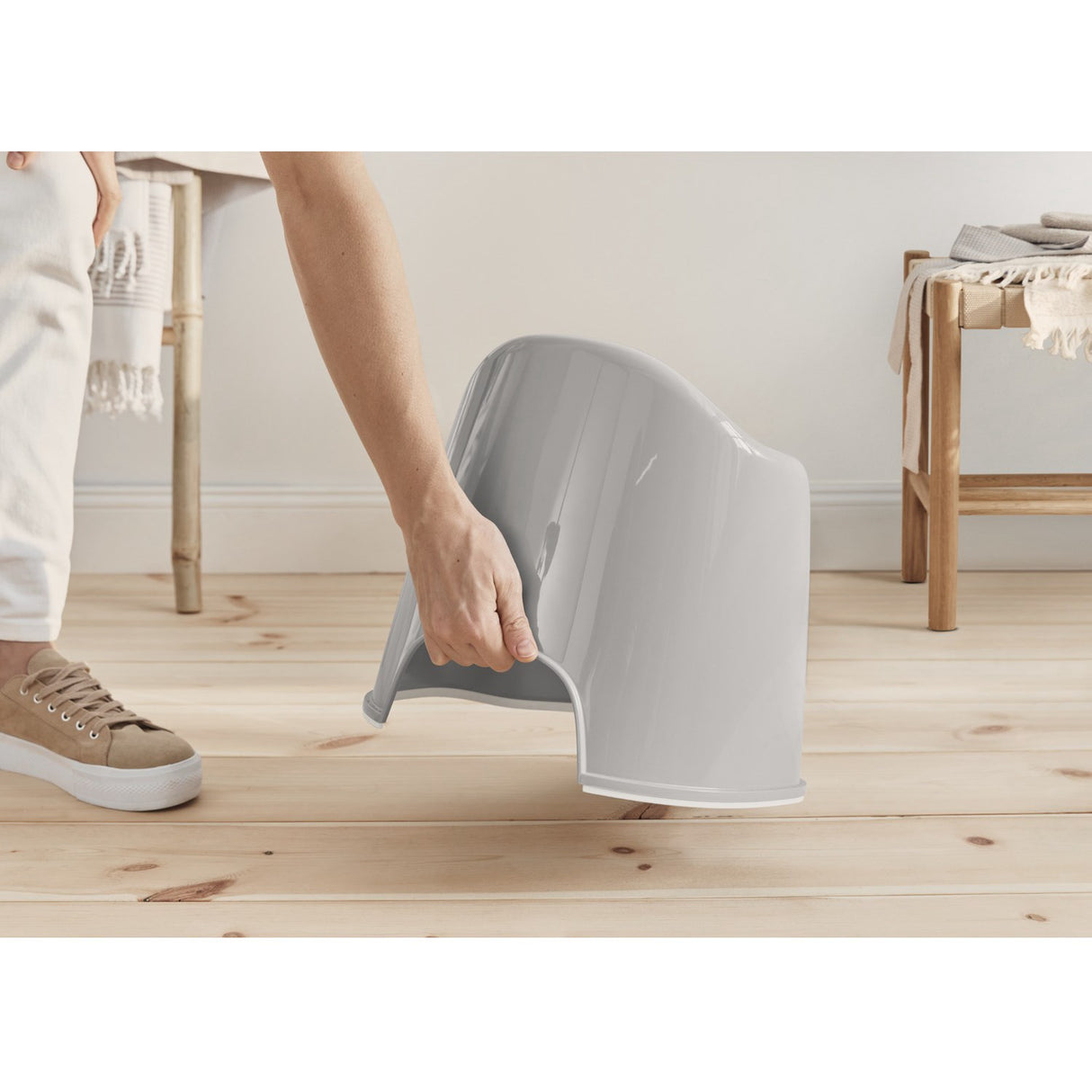 BabyBjörn Grey/White Potty