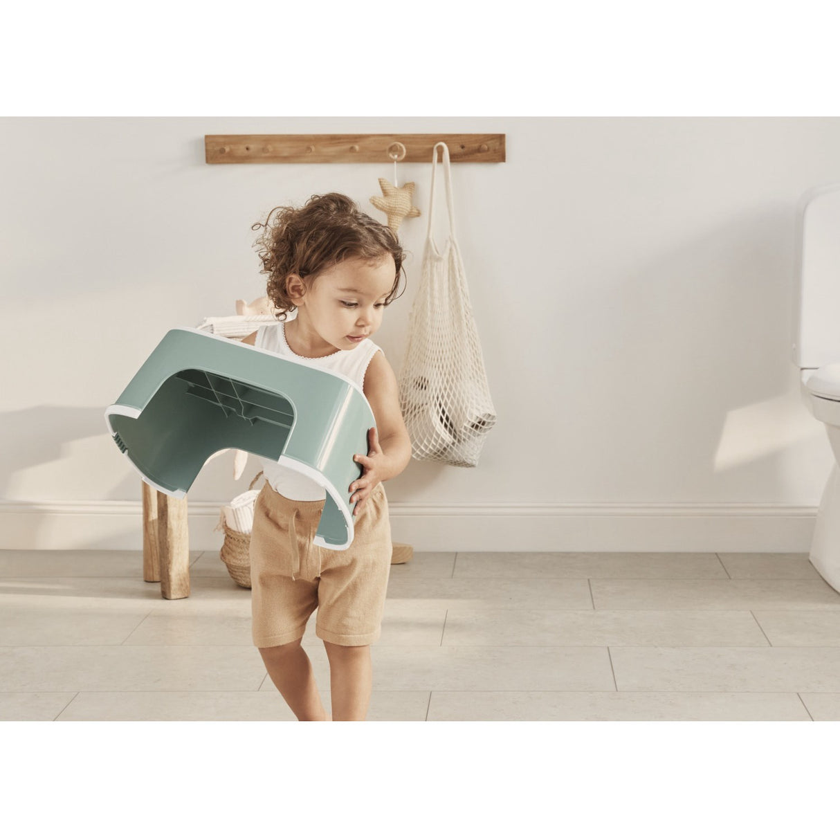 BabyBjörn Grey Green/White Step Stool