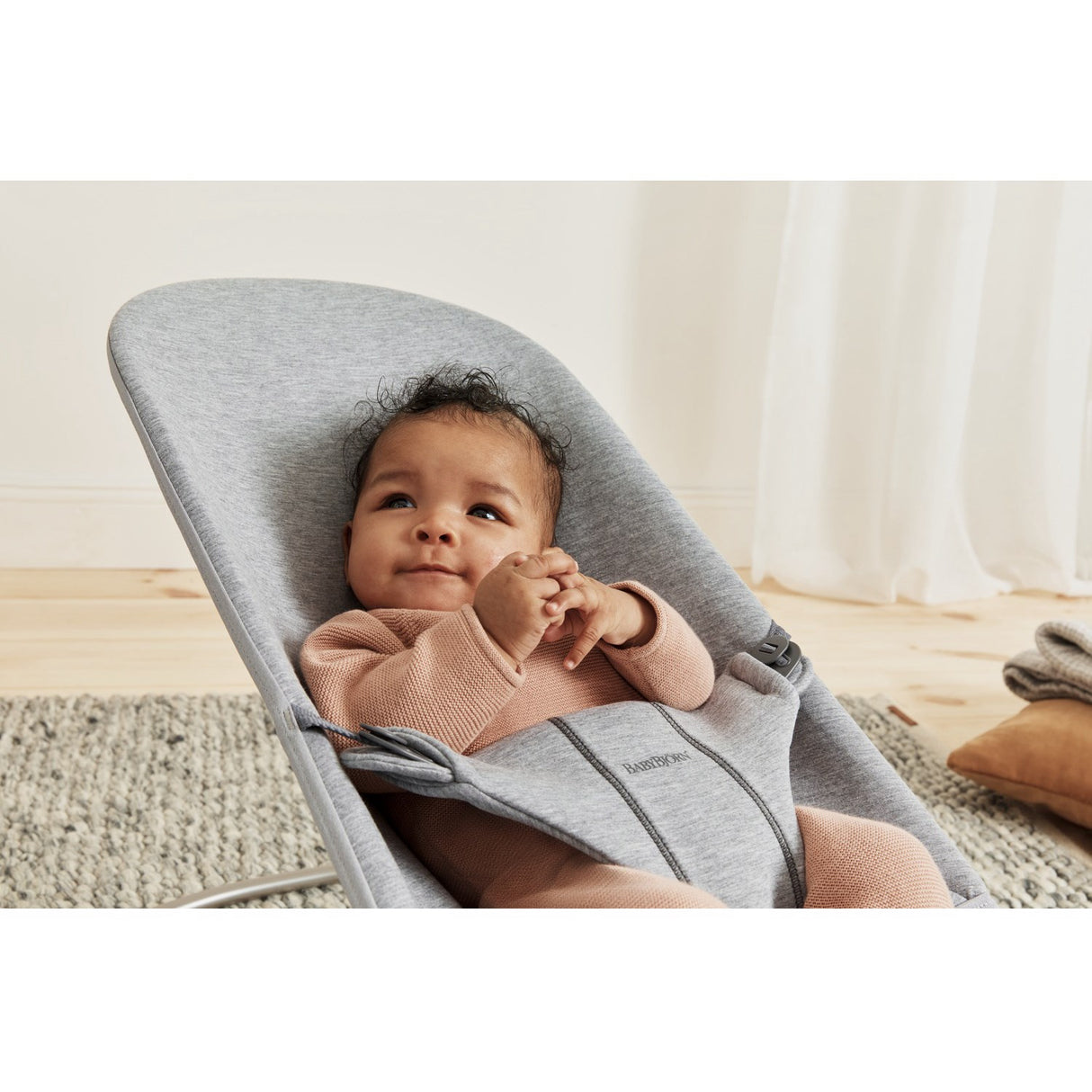 BabyBjörn Light Grey Bouncer Bliss