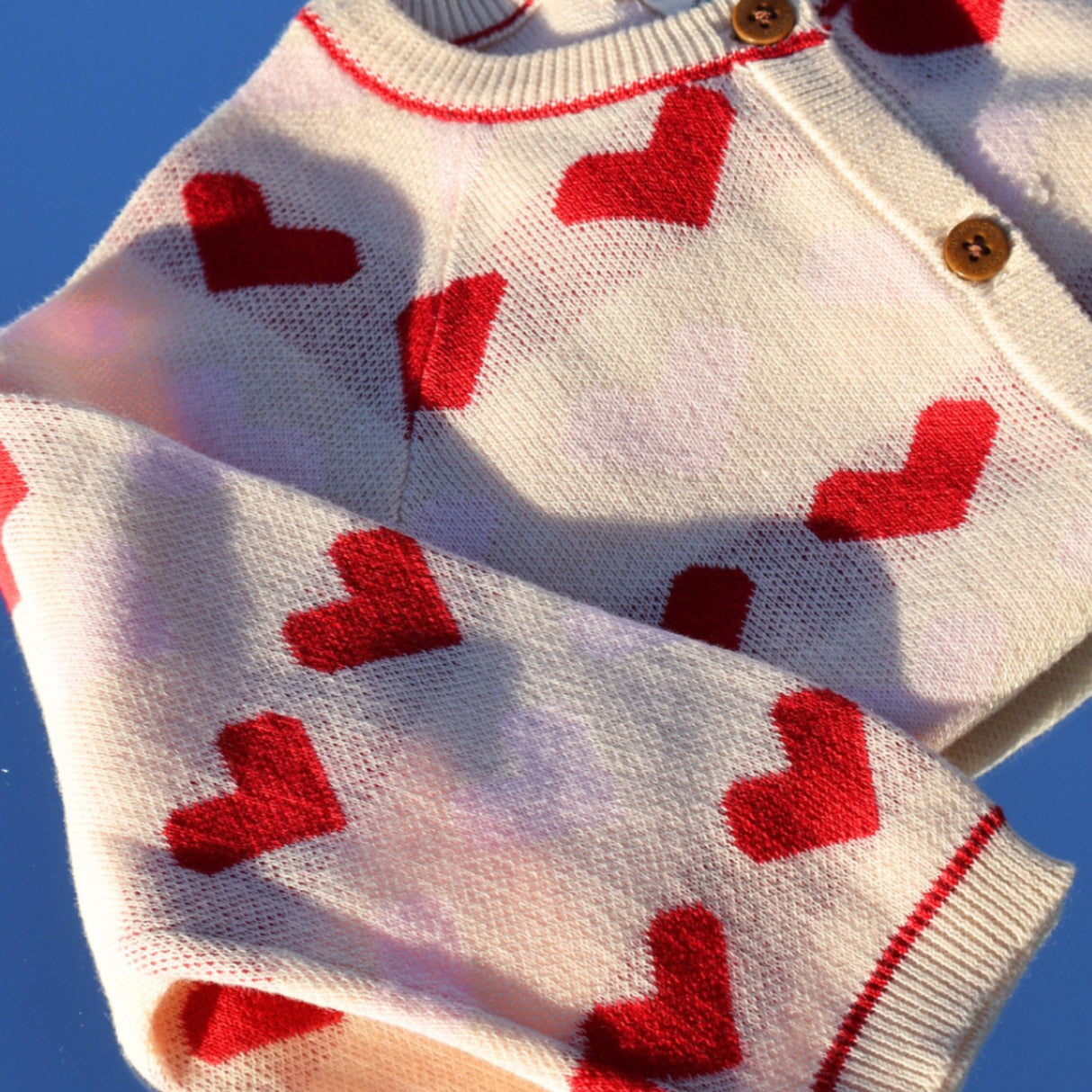 COPENHAGEN COLORS Berry Comb. Knitted Heart Cardigan