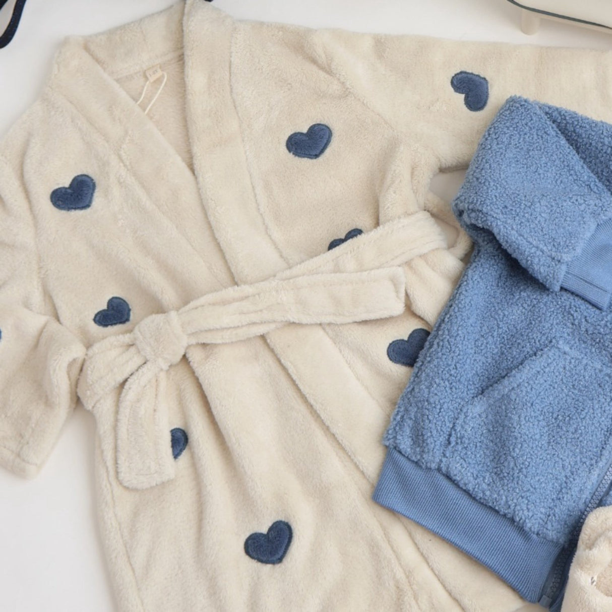 That's Mine Lots Of Love Sky Mace Bath Robe