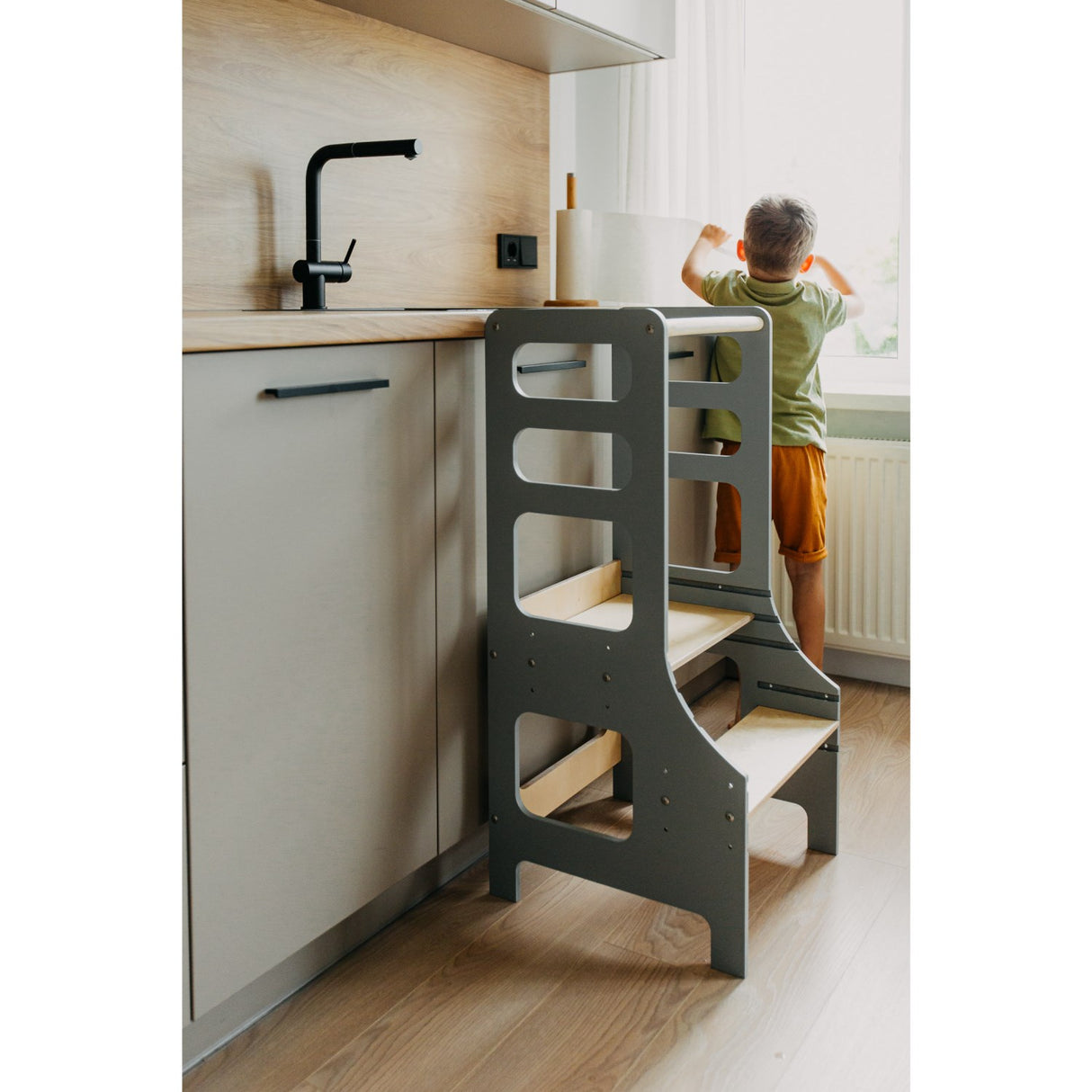 Duck Woodworks Adjustable Kitchen Tower Grey