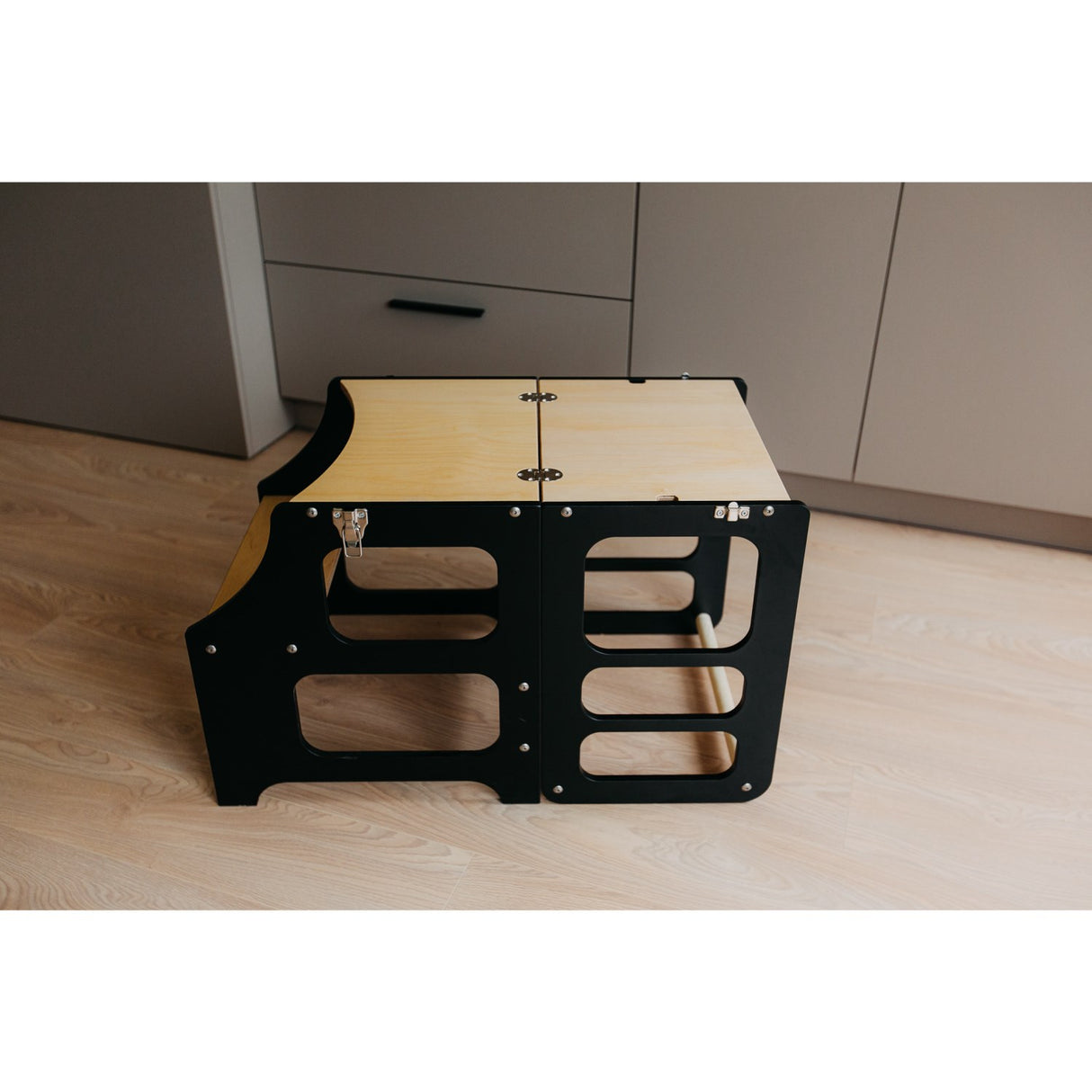 Duck Woodworks Foldable Kitchen Tower Black