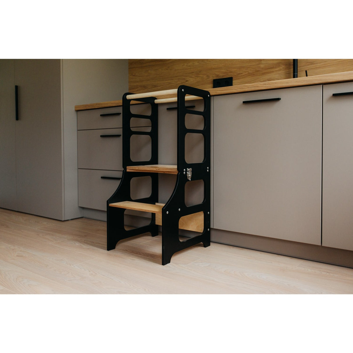 Duck Woodworks Foldable Kitchen Tower Black