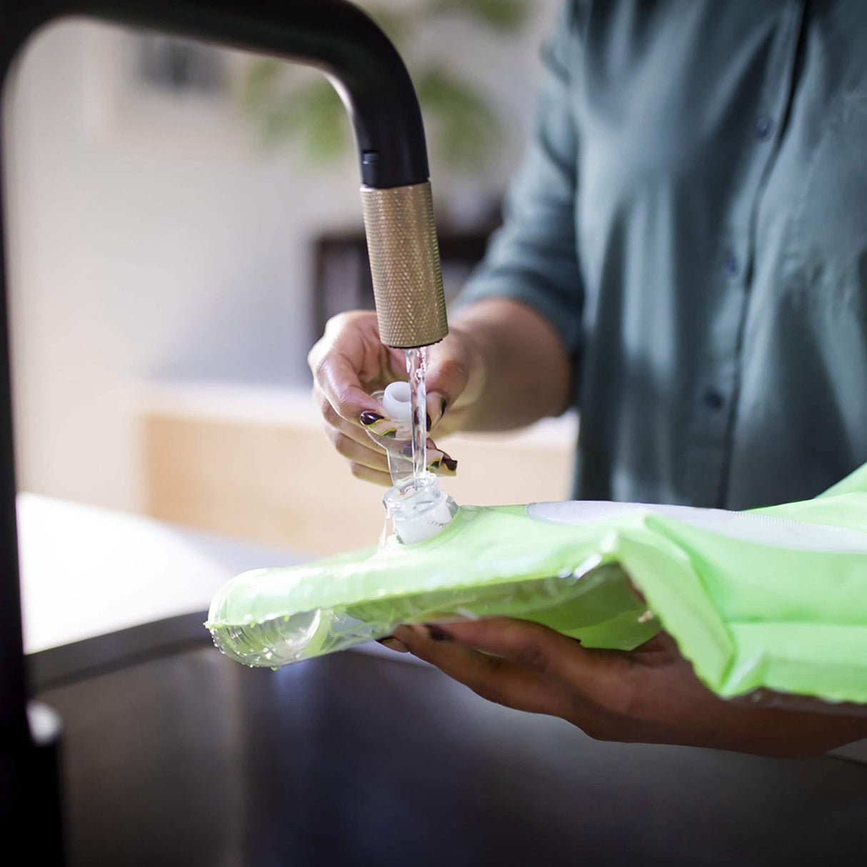 Baby Einstein Sea Floor Explorers™ 2-In-1 Water Mat Play Gym