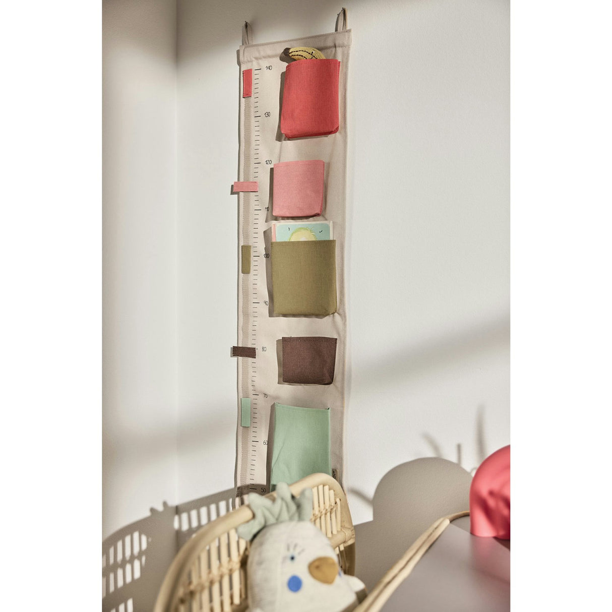 OYOY Rose Saga Growth Chart Storage