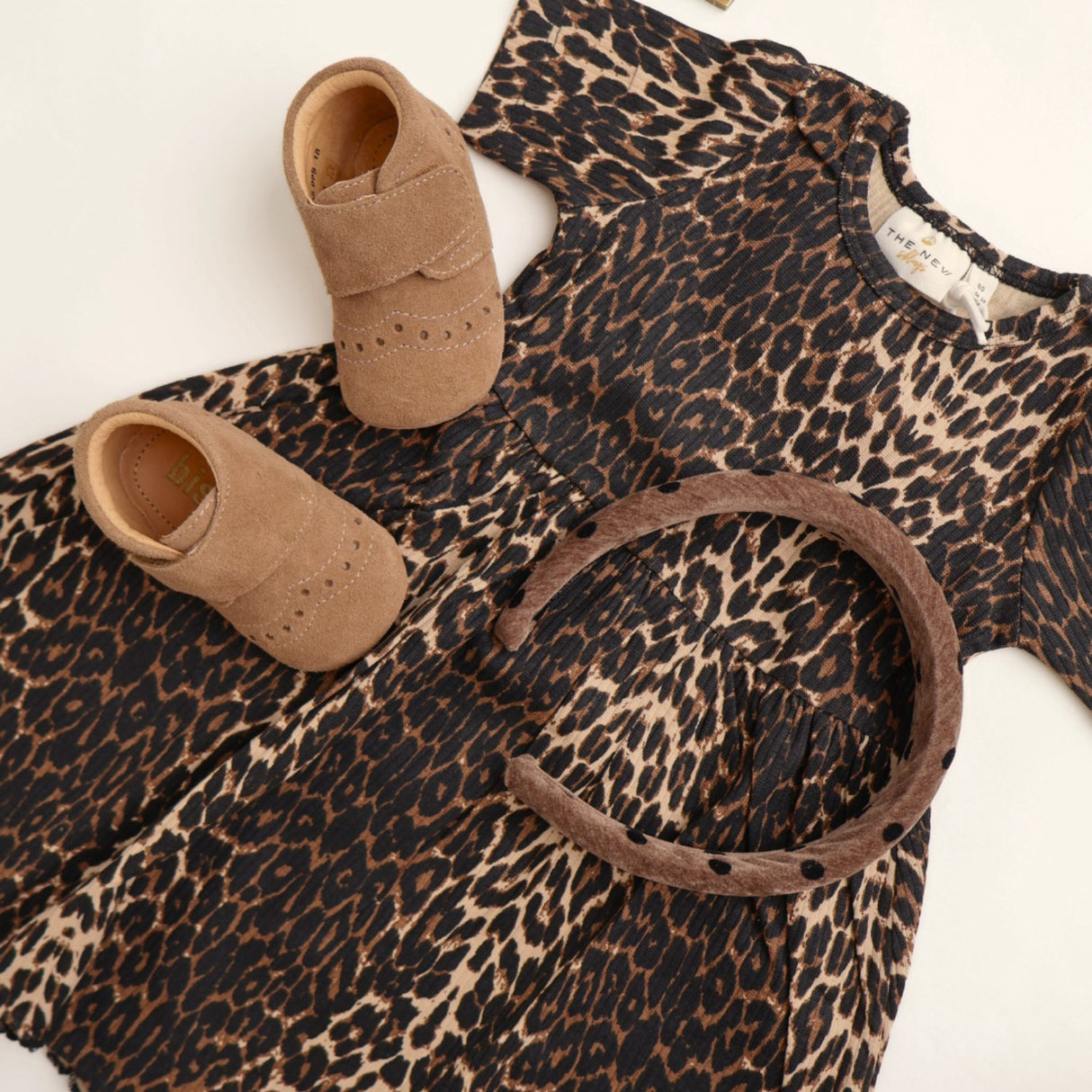 THE NEW Siblings Oxford Tan AOP Ellie Rib Dress