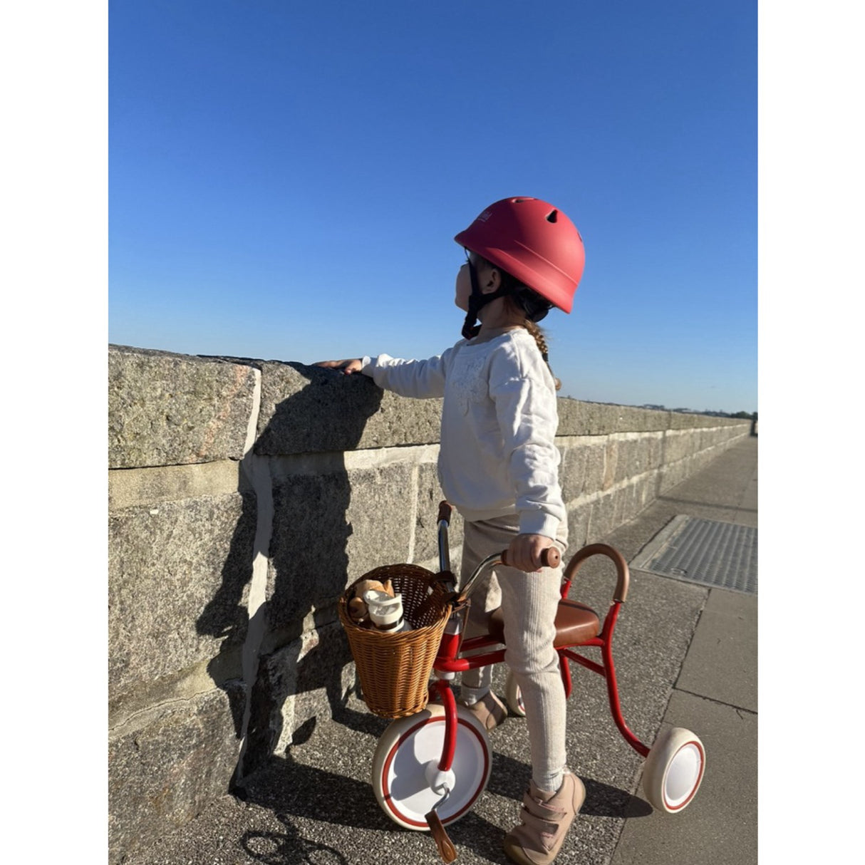 Vanilla COPENHAGEN Berry Red Safety Helmet