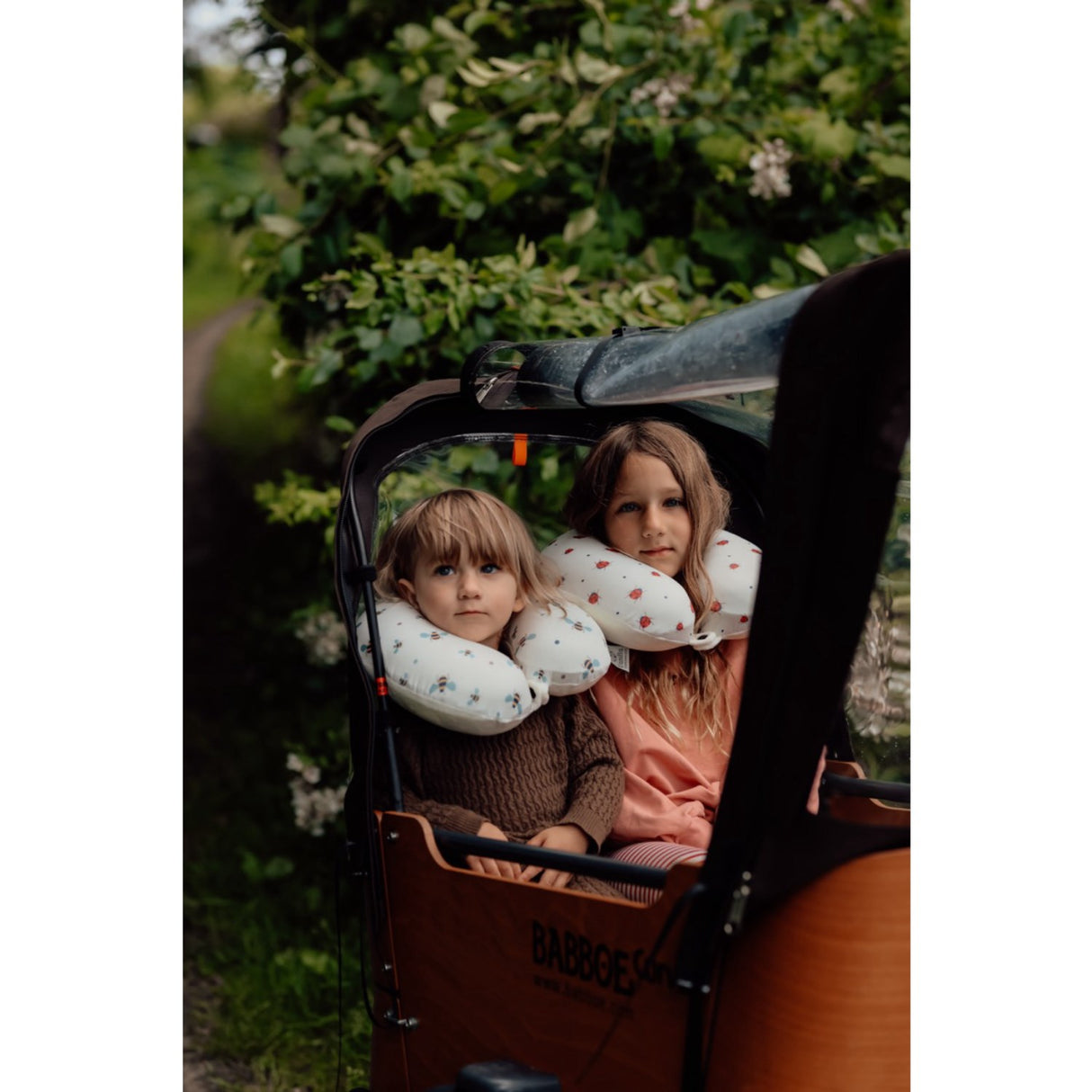 Vanilla COPENHAGEN Lady Lovebug Neck Pillow