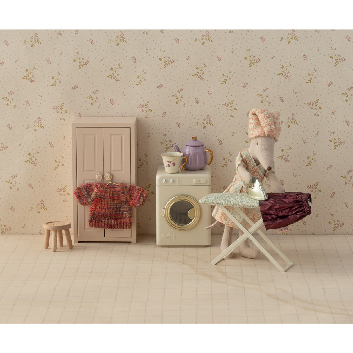 Maileg Skirt And Knitted Blouse, Mum Mouse