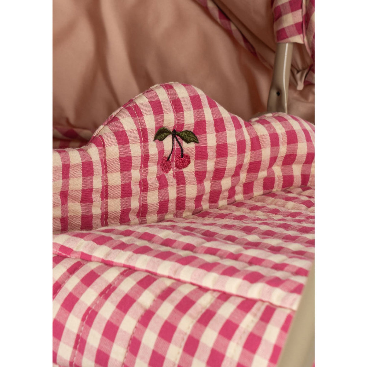 Konges Sløjd Bubblegum Check Cheeky Doll Pram