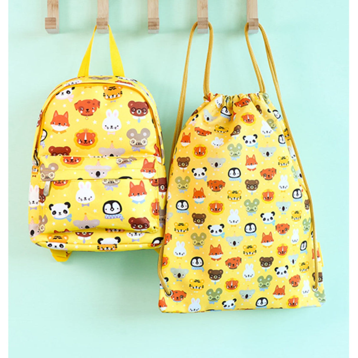 A Little Lovely Company Animal Friends Gym Bag