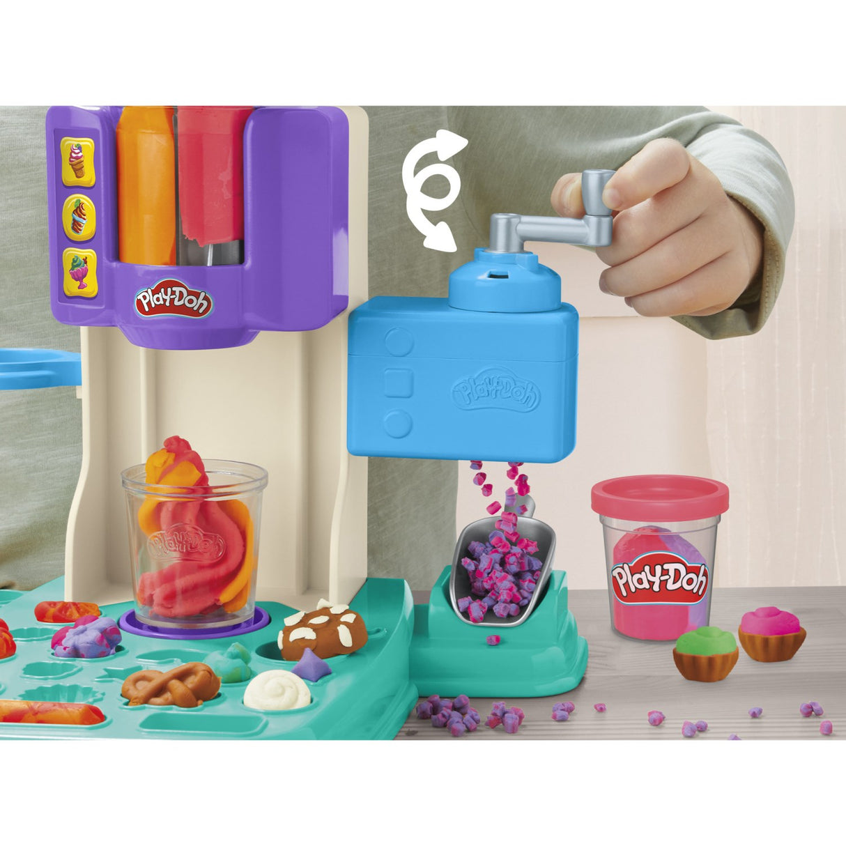 Play-Doh Rainbow Swirl Ice Cream Playset