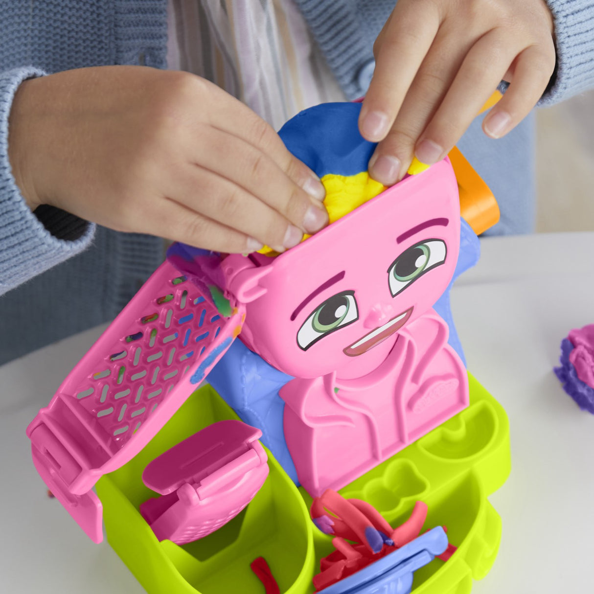 Play-Doh Hair Styiling Salon playset