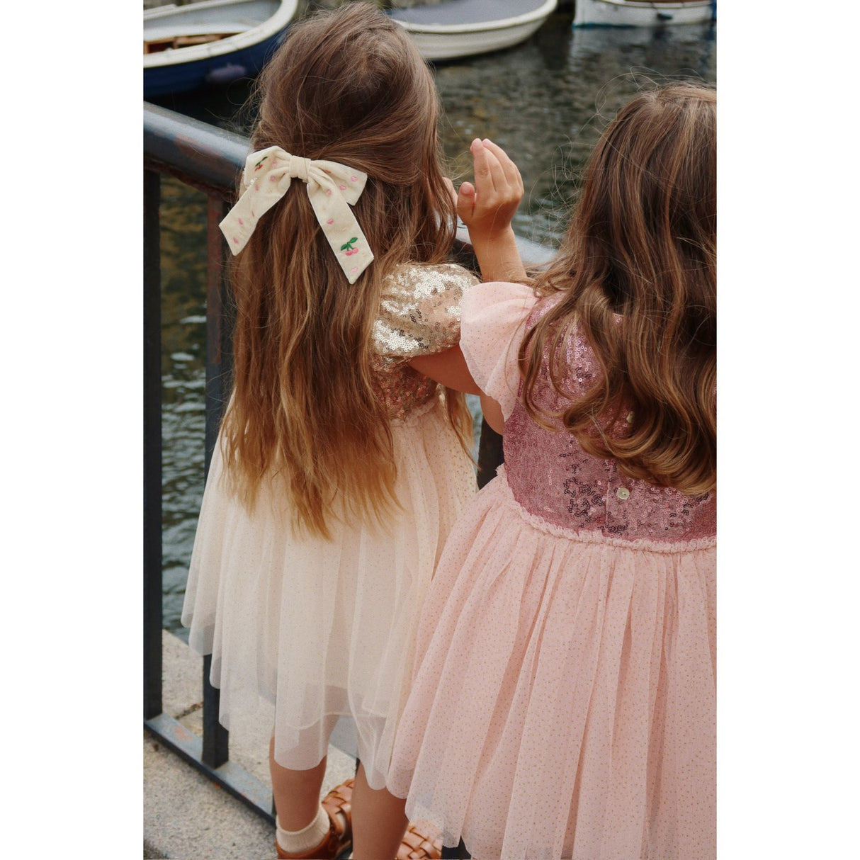 Konges Sløjd Pearled Ivory Velvet Bow Pearly Hair Clip