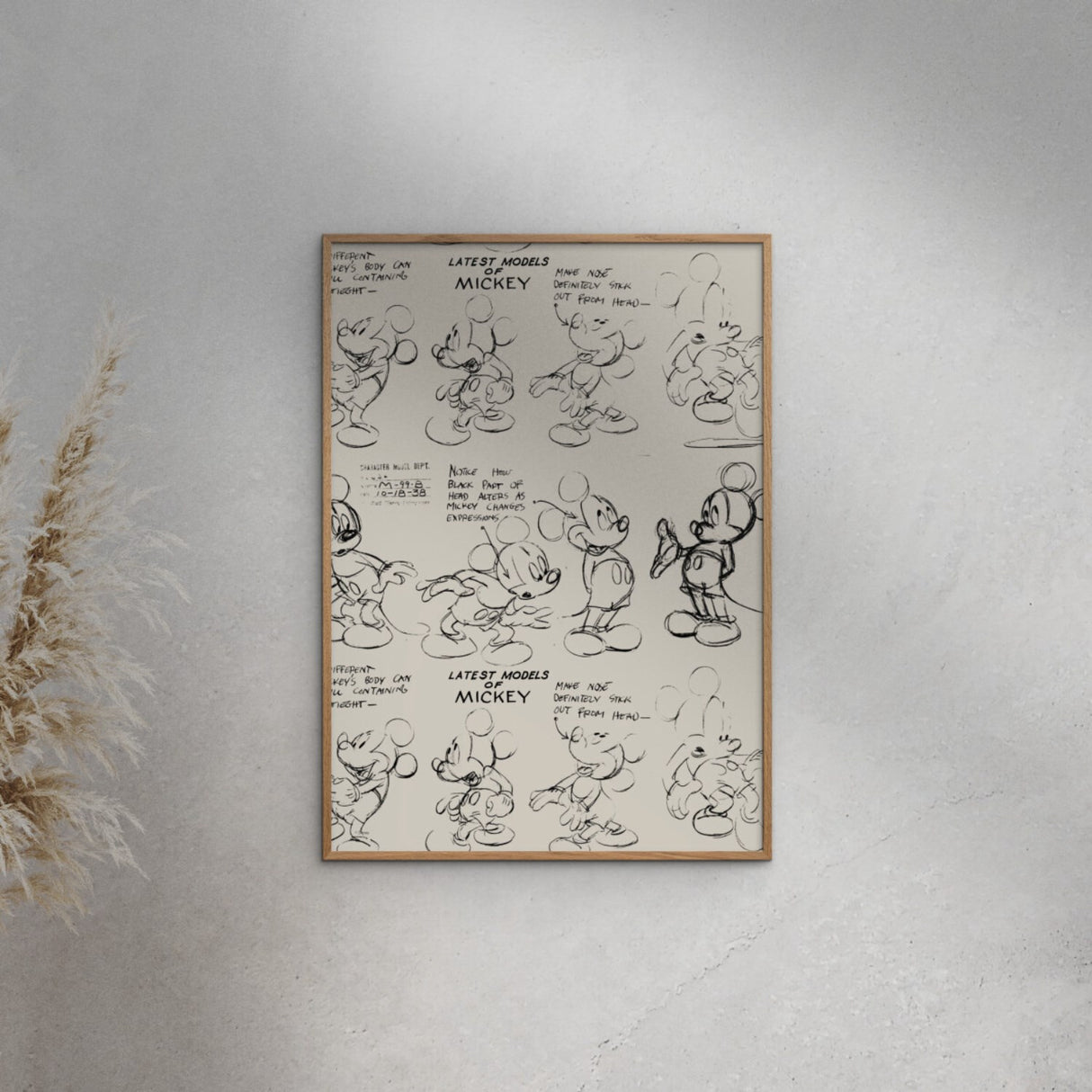 Poster & Frame Disney - Latest Models Of Mickey