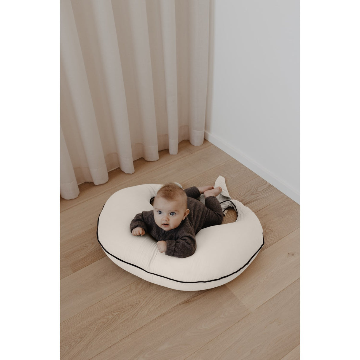 That's Mine X Élhée French Oak Collab Nursing Pillow