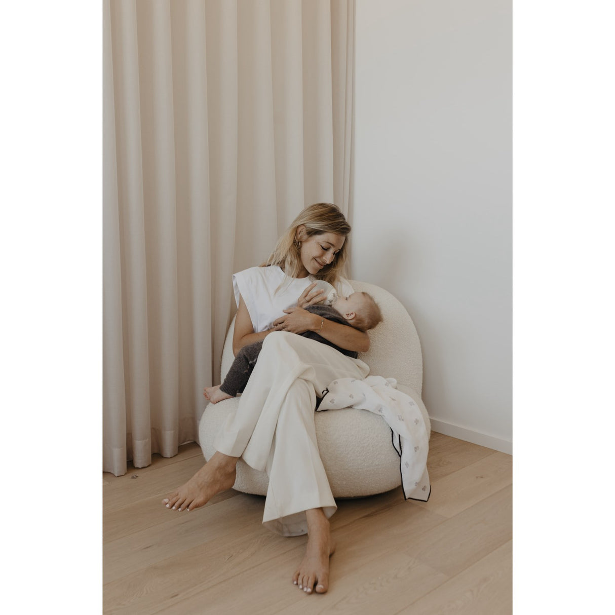 That's Mine X Élhée Bunnies Collab Bora Muslin Cloth