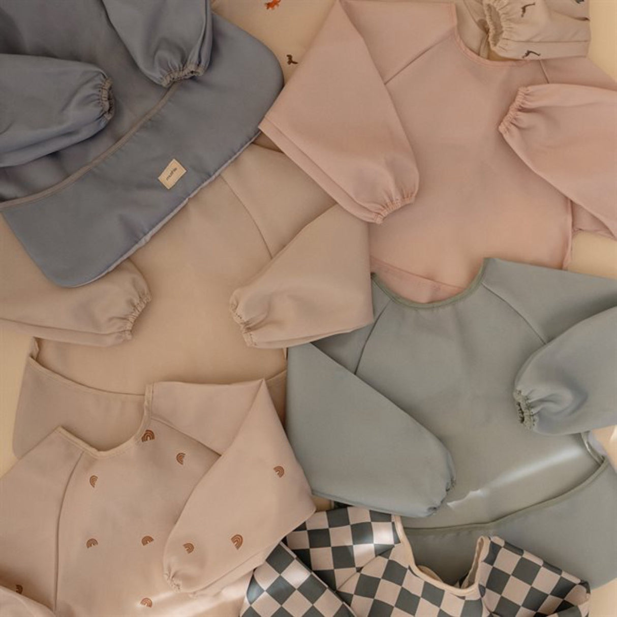 Mushie Dino Long Sleeve Bib