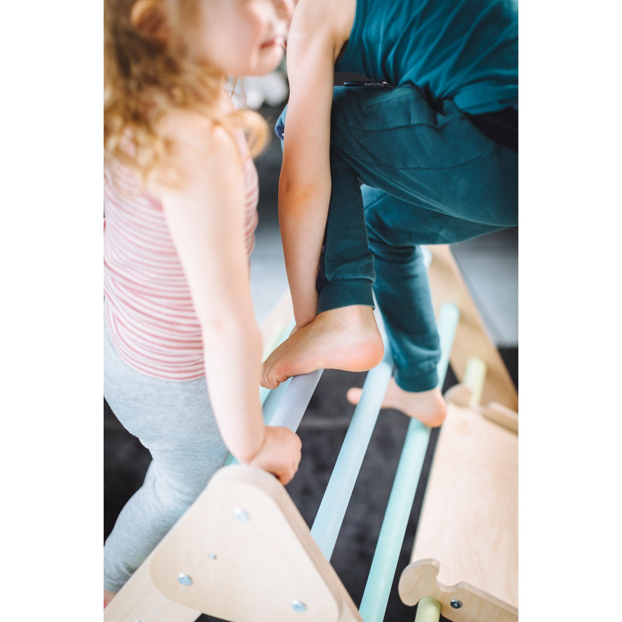 tiSsi® Multi Pikler Triangle Climbing Frame