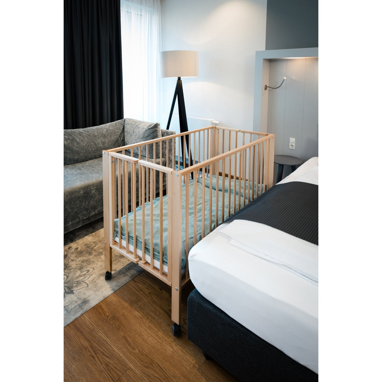 tiSsi® Nature Jori Foldable Bed Solid Beech