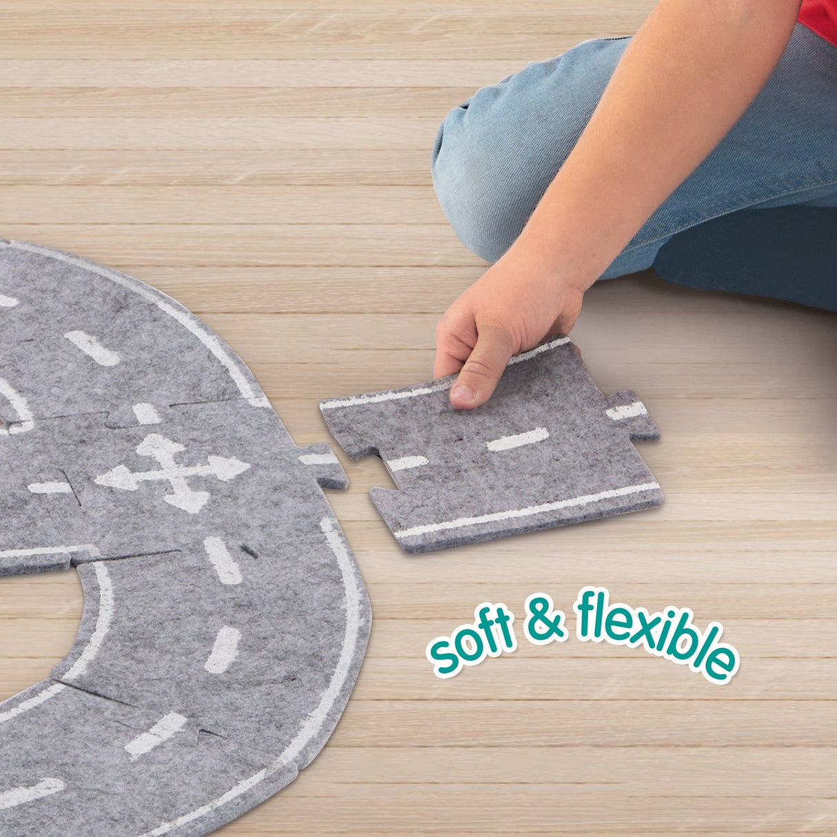 SES Creative Felt Road Surface, with Car 40 Pieces