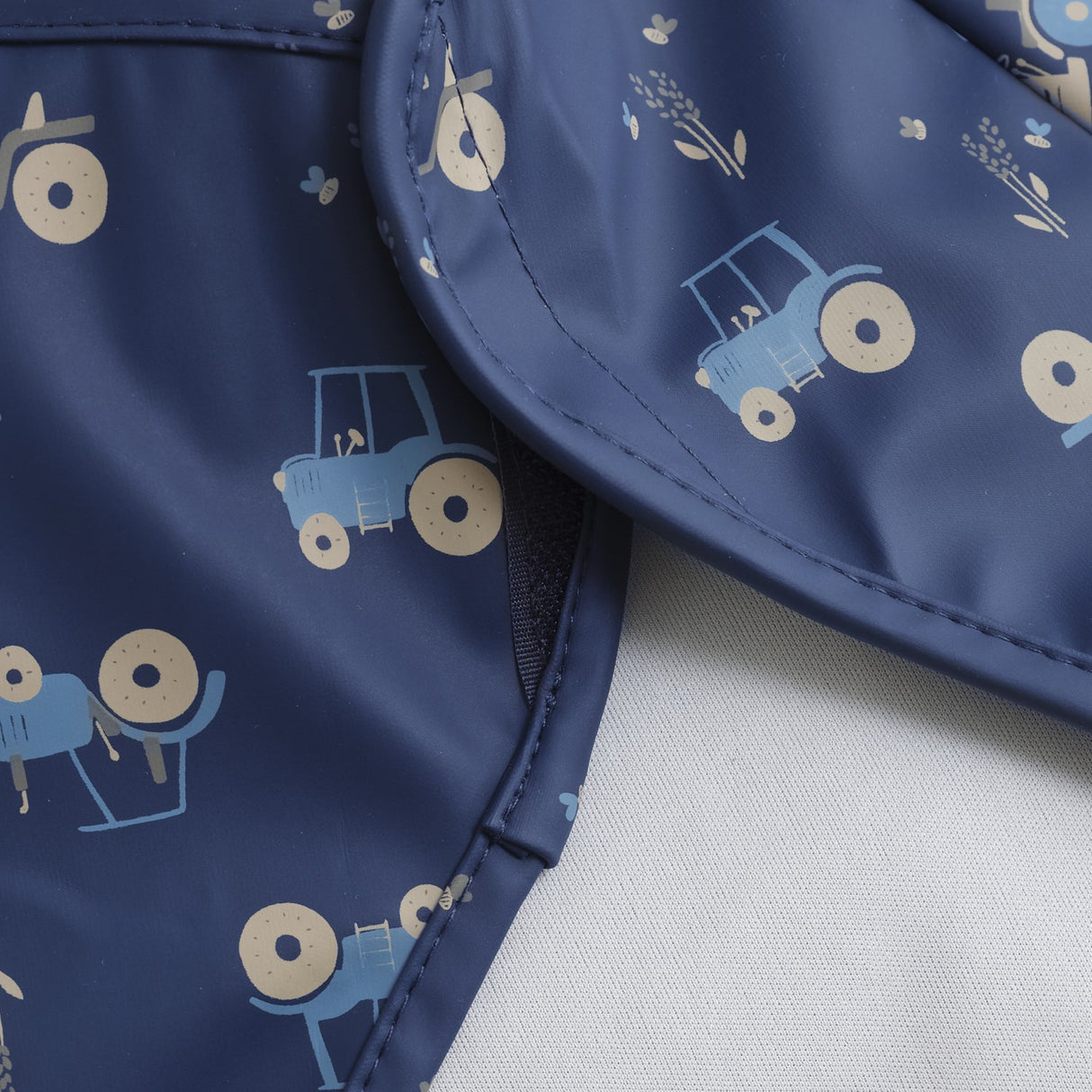 CeLaVi Blue Heaven Pu Apron