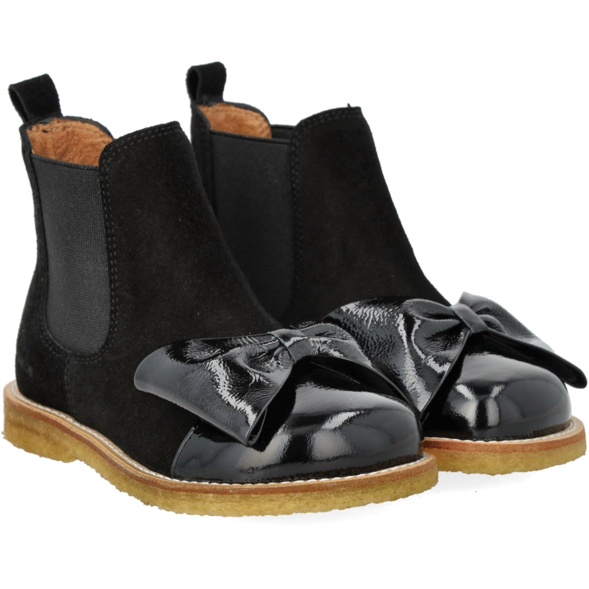 Angulus Black/Black Elastic Chelsea Boot with Salmon Nose and Bow