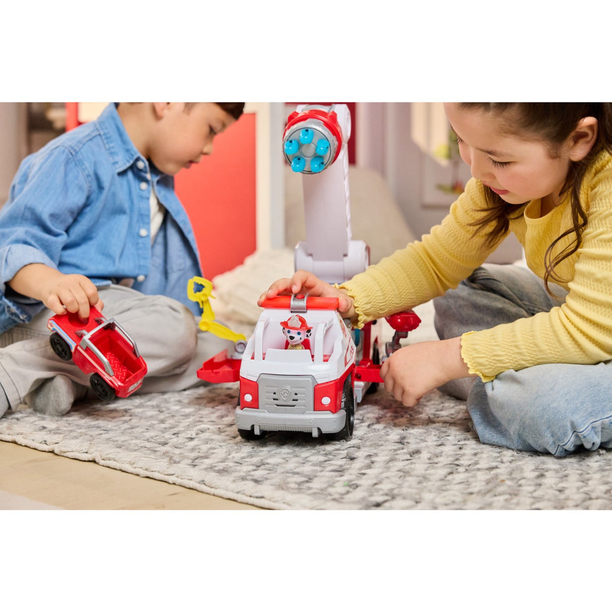 Paw Patrol Fire Rescure Deluxe Firetruck