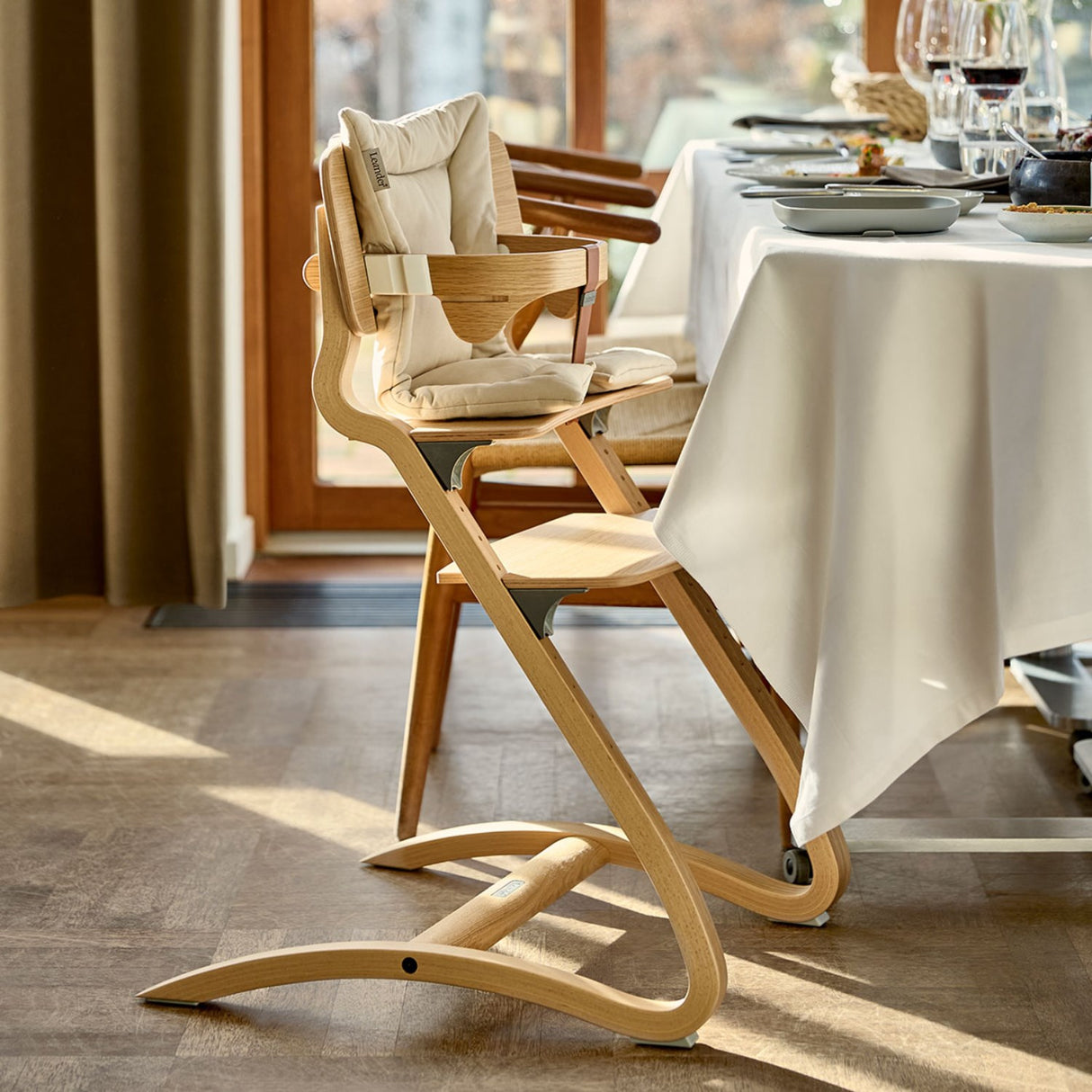Leander Oak Nature Leander Louie™ High Chair Without Safety Bar